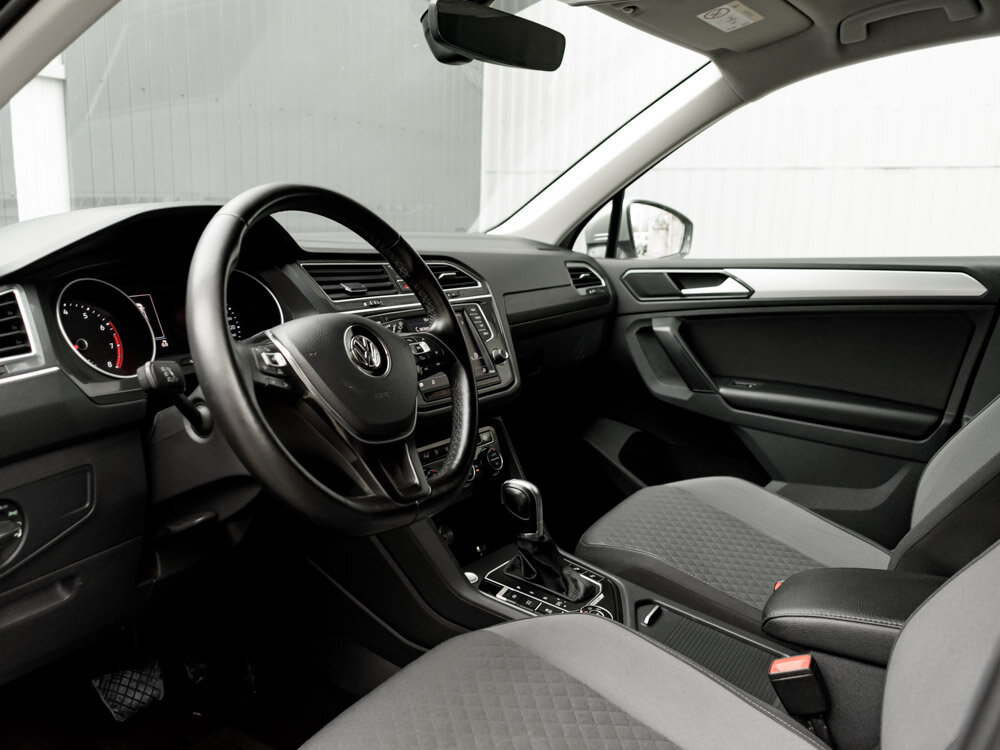 Купить Volkswagen Tiguan 2.0 AMT (180 л.с.) 4WD, 2017 в Екатеренбурге