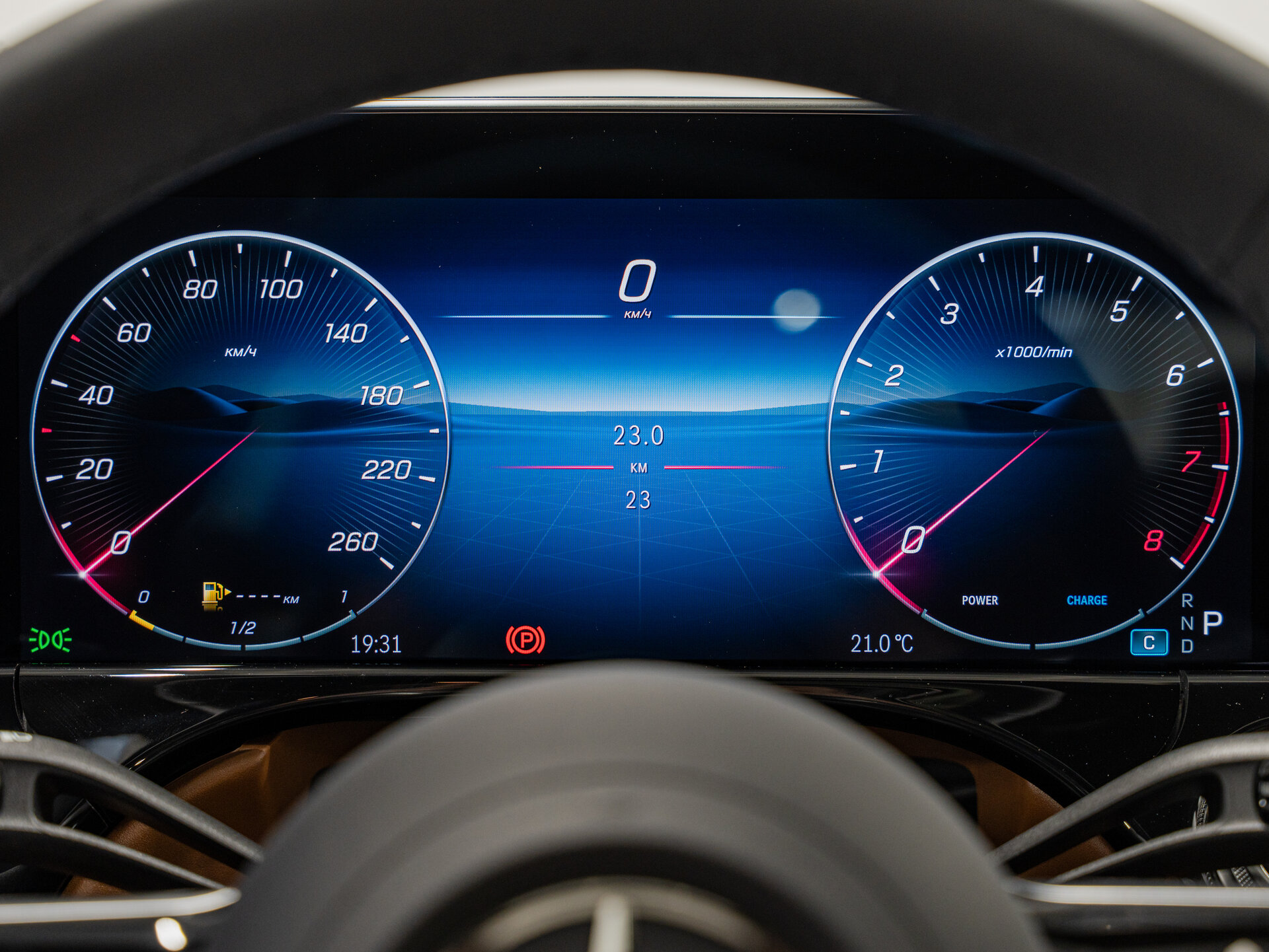 Автомобиль Mercedes-Benz E-Класс 300 2.0 AT (258 л.с.) 4WD - 17