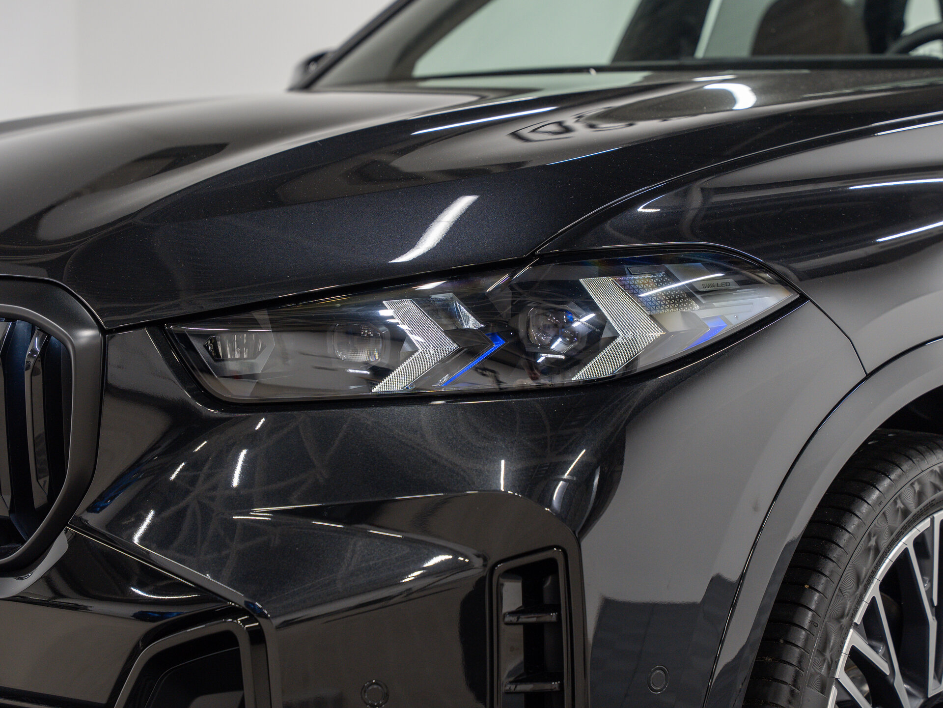 Автомобиль BMW X5 40i 3.0 AT (381 л.с.) 4WD - 2
