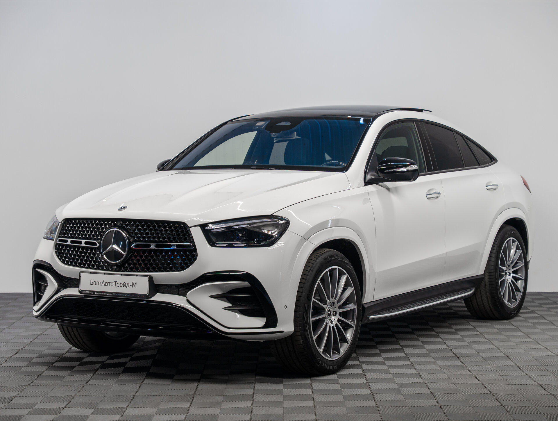 Автомобиль Mercedes-Benz GLE Coupe 450 3.0 AT (381 л.с.) 4WD - 1