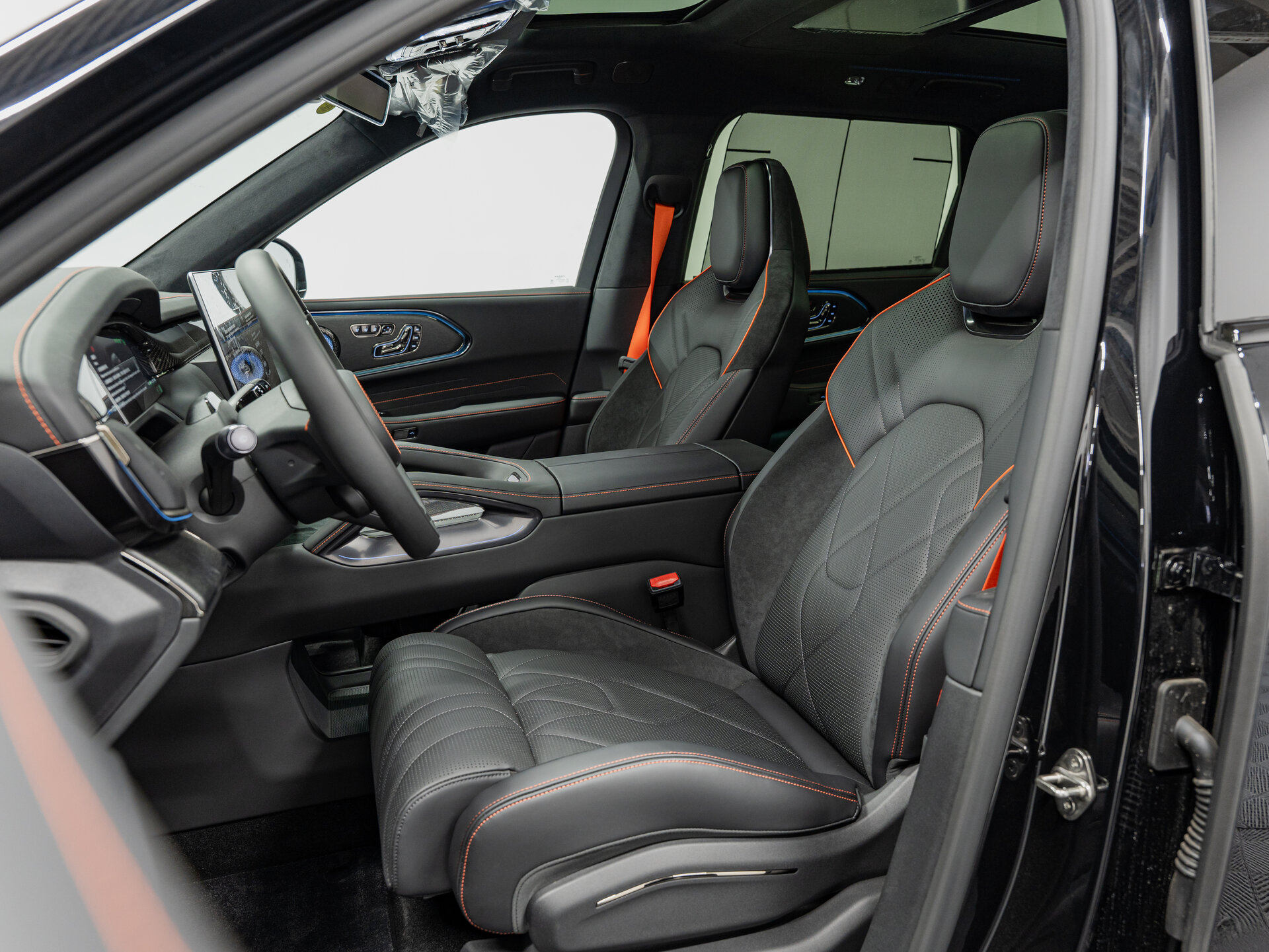 Автомобиль Zeekr 8X Dawn 2.0hyb AT (1401 л.с.) 4WD - 3
