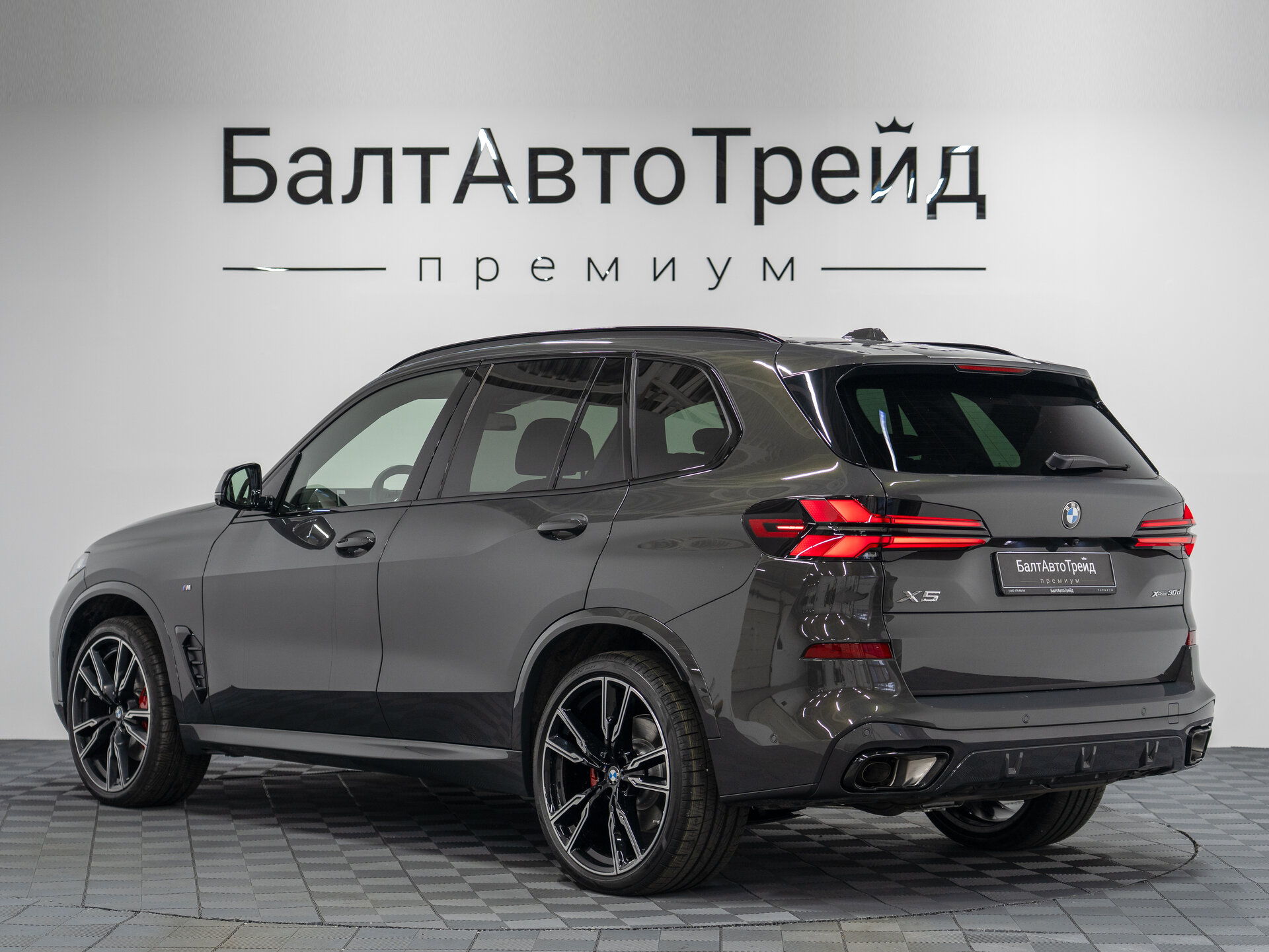 Автомобиль BMW X5 30d 3.0d AT (286 л.с.) 4WD - 10