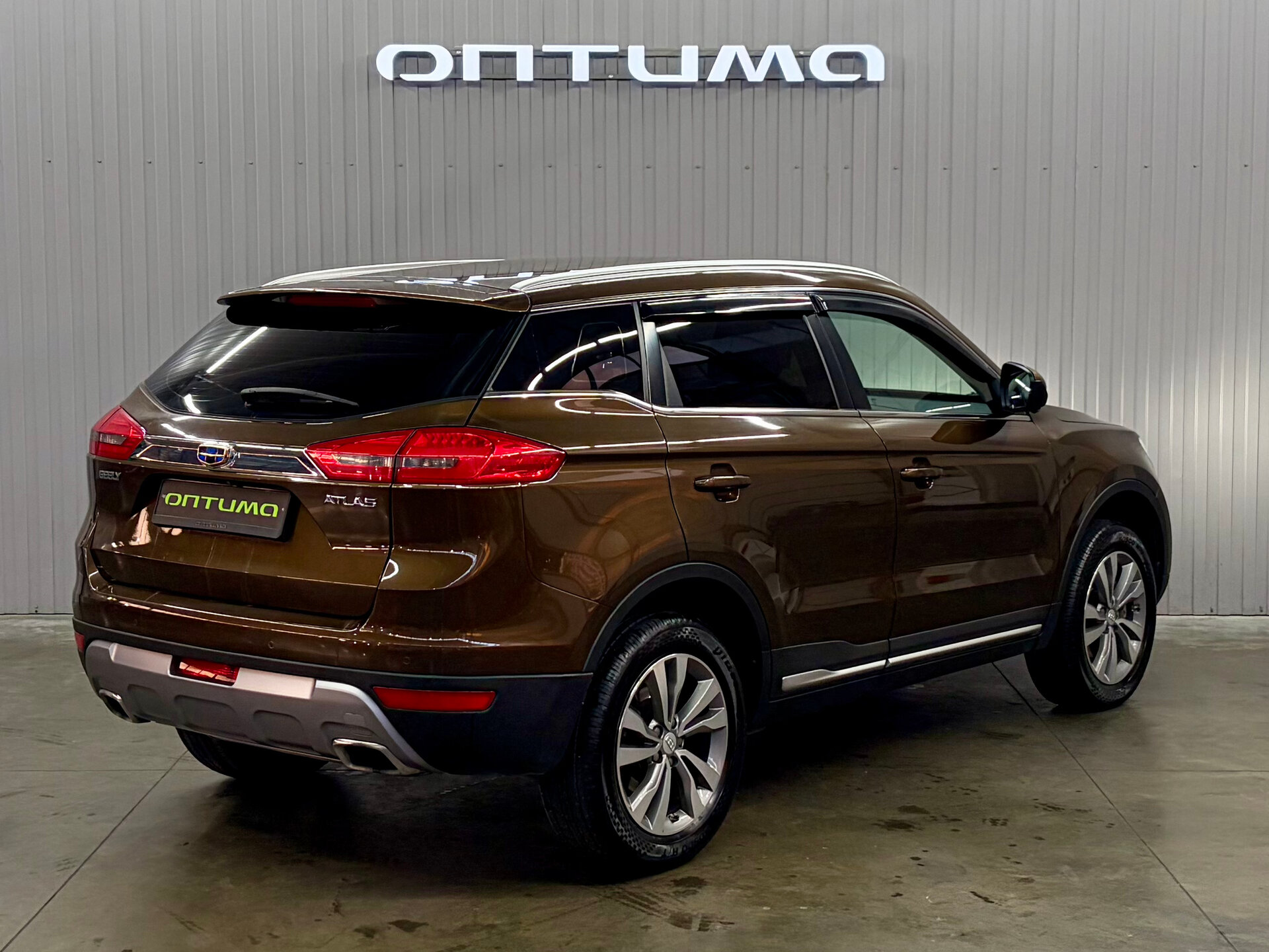 Geely Atlas 