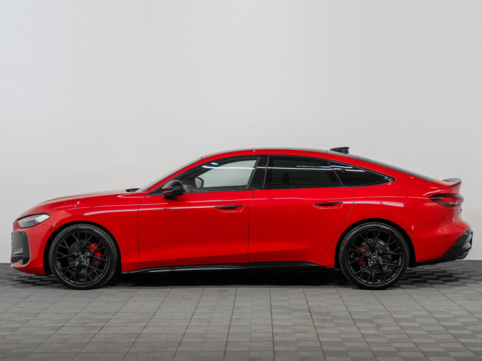 Автомобиль Audi A5 L Sportback 2.0 AMT (204 л.с.) 4WD - 8