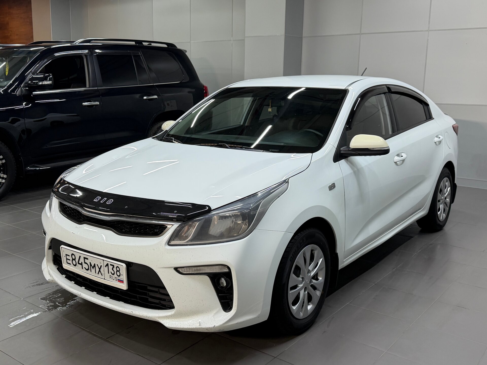 Kia Rio — фото 1