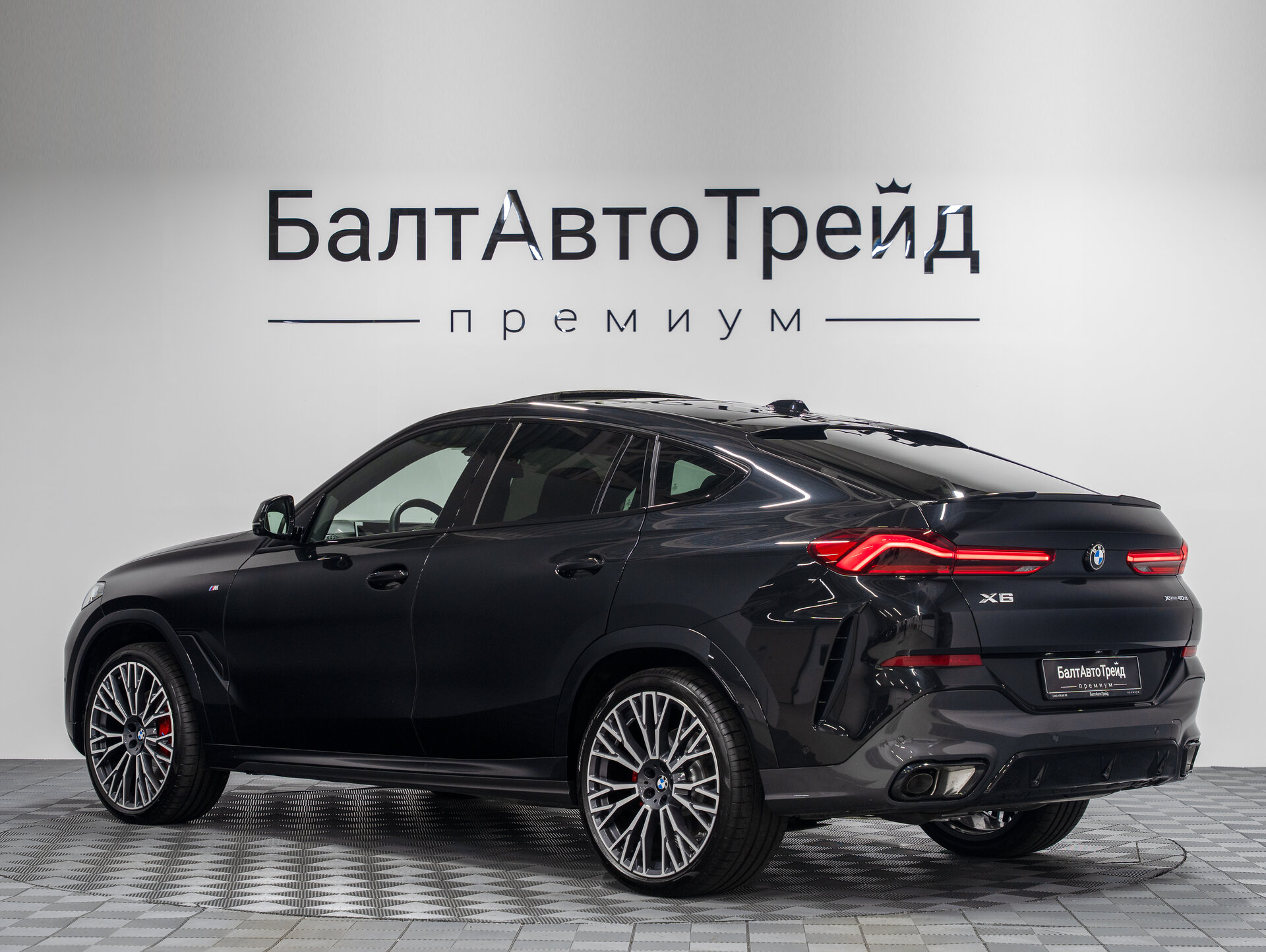 Автомобиль BMW X6 40d 3.0d AT (352 л.с.) 4WD - 10