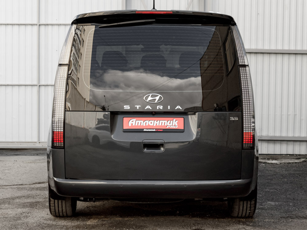 Купить Hyundai Staria 3.5 AT (249 л.с.), 2022 в Екатеренбурге