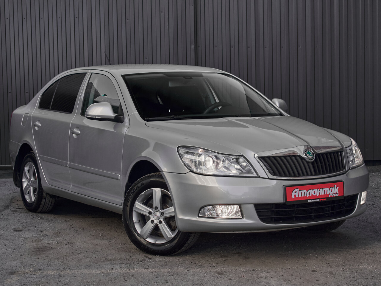 Купить Skoda Octavia 1.6 MT (102 л.с.), 2013 в Екатеренбурге