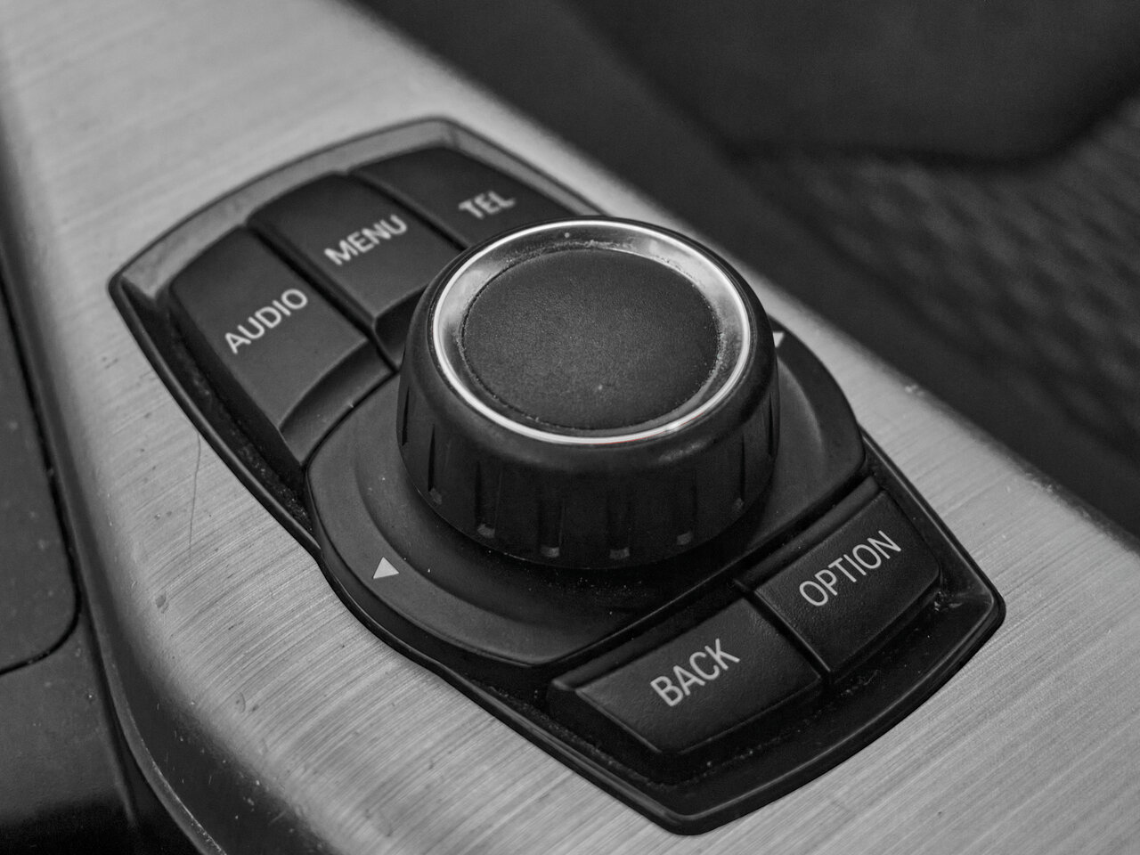 Купить BMW 2 серии 220i 2.0 AT (184 л.с.), 2014 в Екатеренбурге