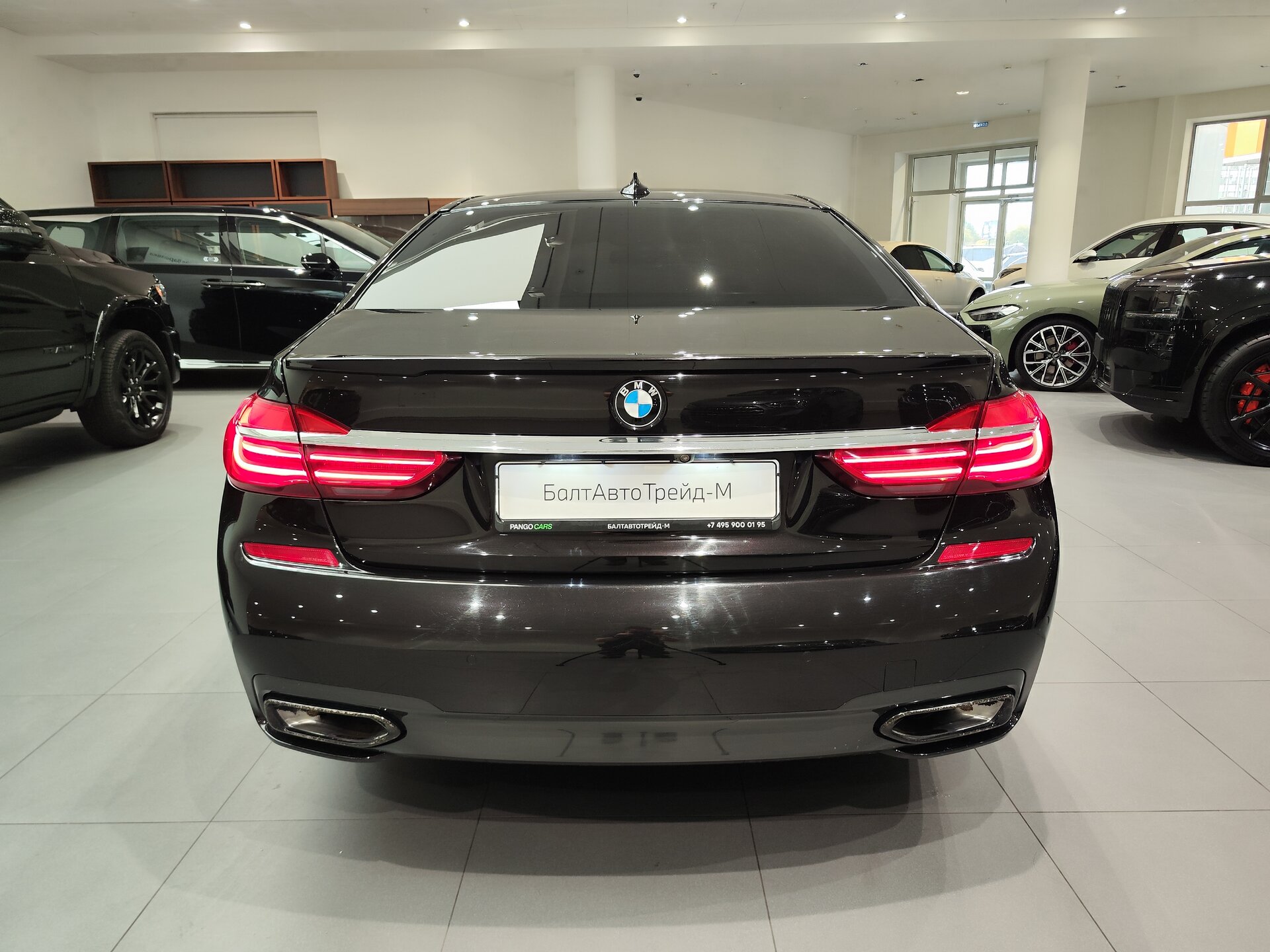 Автомобиль BMW 7 серии 750d xDrive 3.0d AT (400 л.с.) 4WD - 5