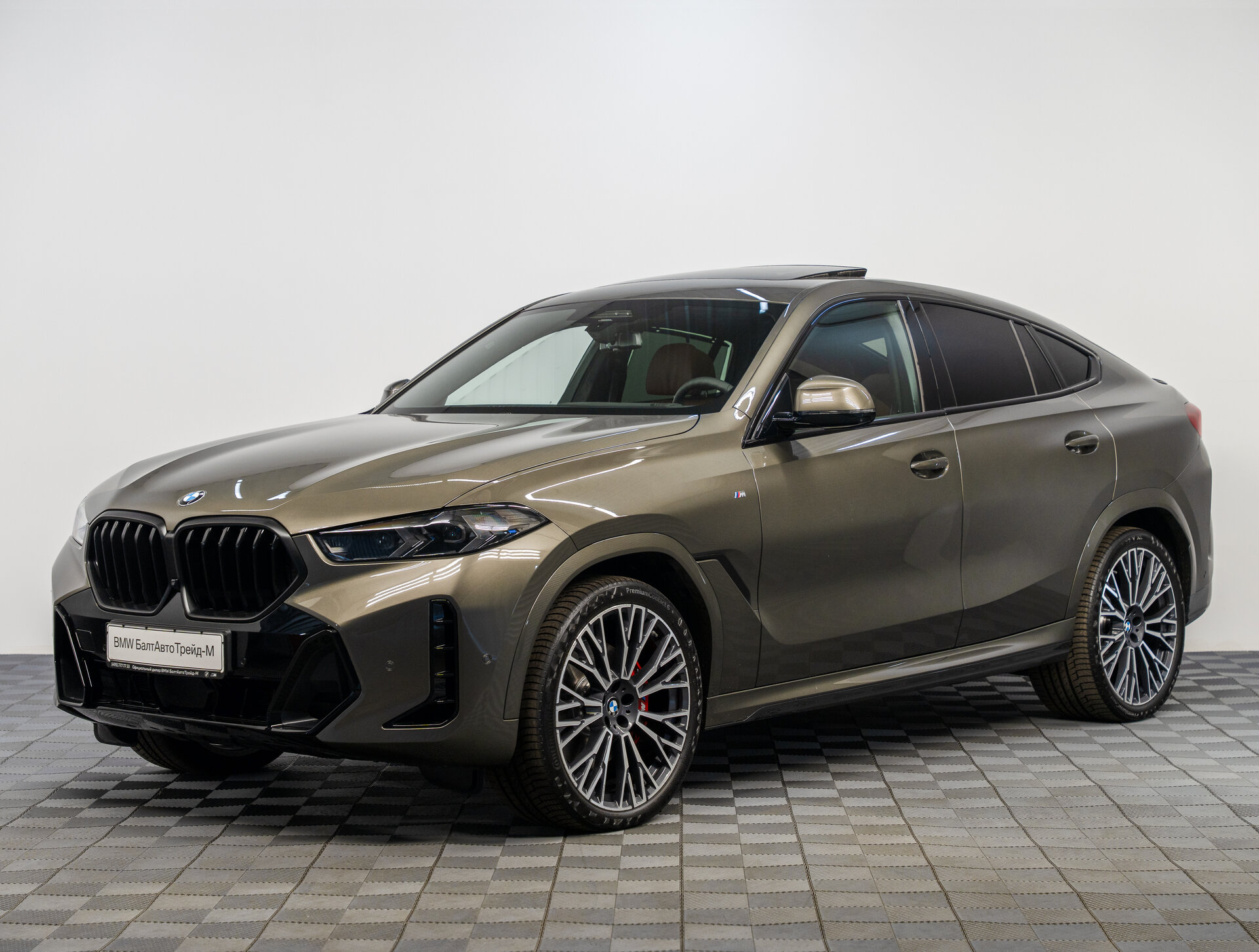 Автомобиль BMW X6 40d 3.0d AT (352 л.с.) 4WD - 1