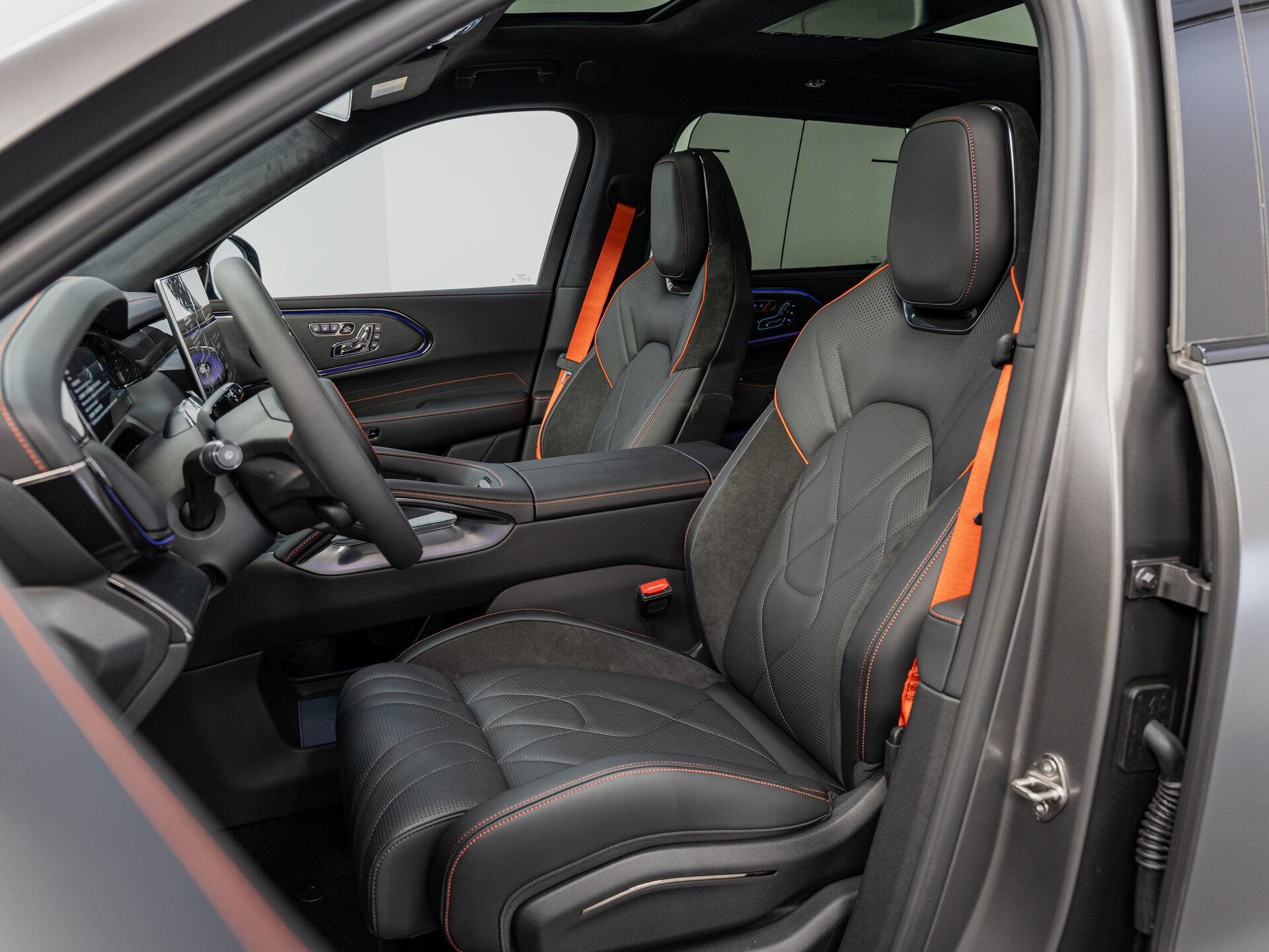 Автомобиль Zeekr 8X Dawn 2.0hyb AT (1401 л.с.) 4WD - 17