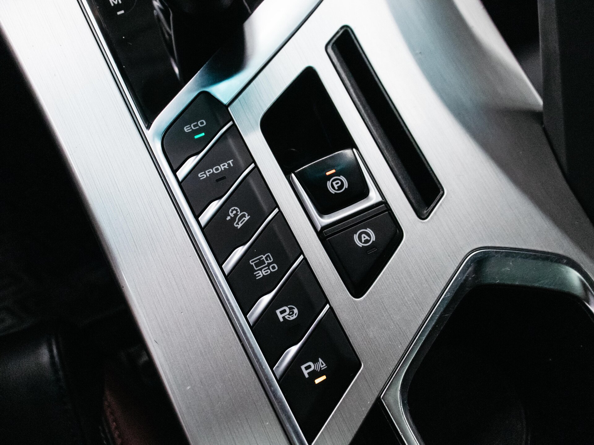 Geely Coolray 2020 27