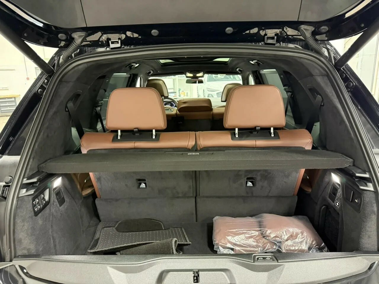Автомобиль BMW X7 40d 3.0d AT (340 л.с.) 4WD - 15