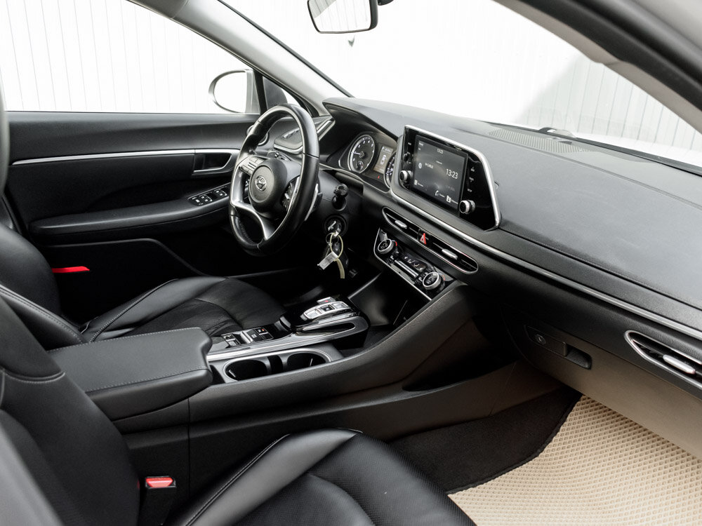 Купить Hyundai Sonata 2.0 AT (150 л.с.), 2020 в Екатеренбурге