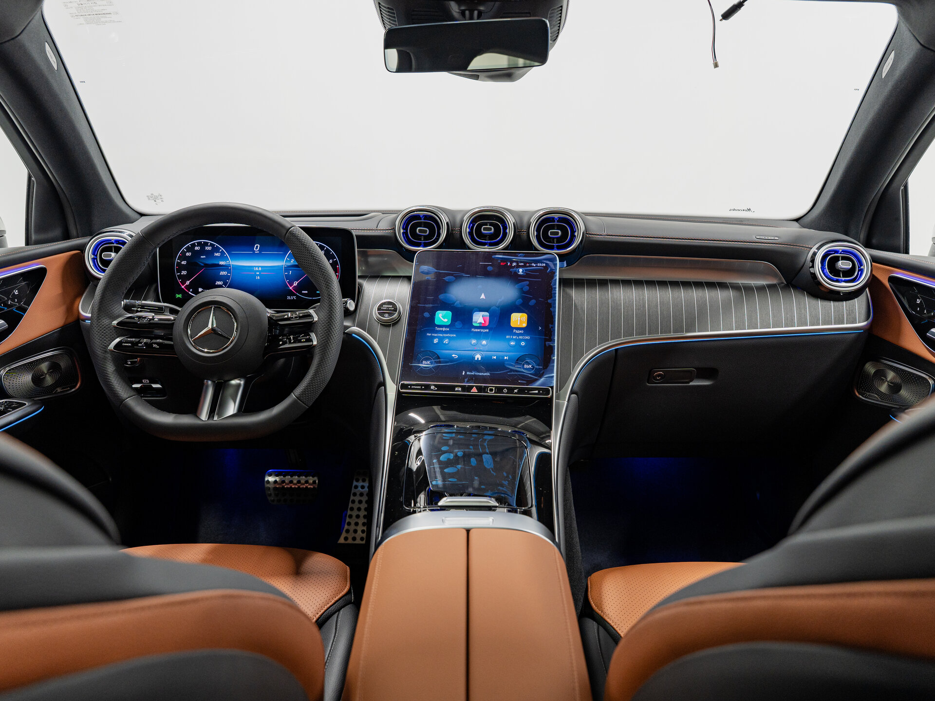 Автомобиль Mercedes-Benz GLC Coupe 300 2.0 AT (258 л.с.) 4WD - 15