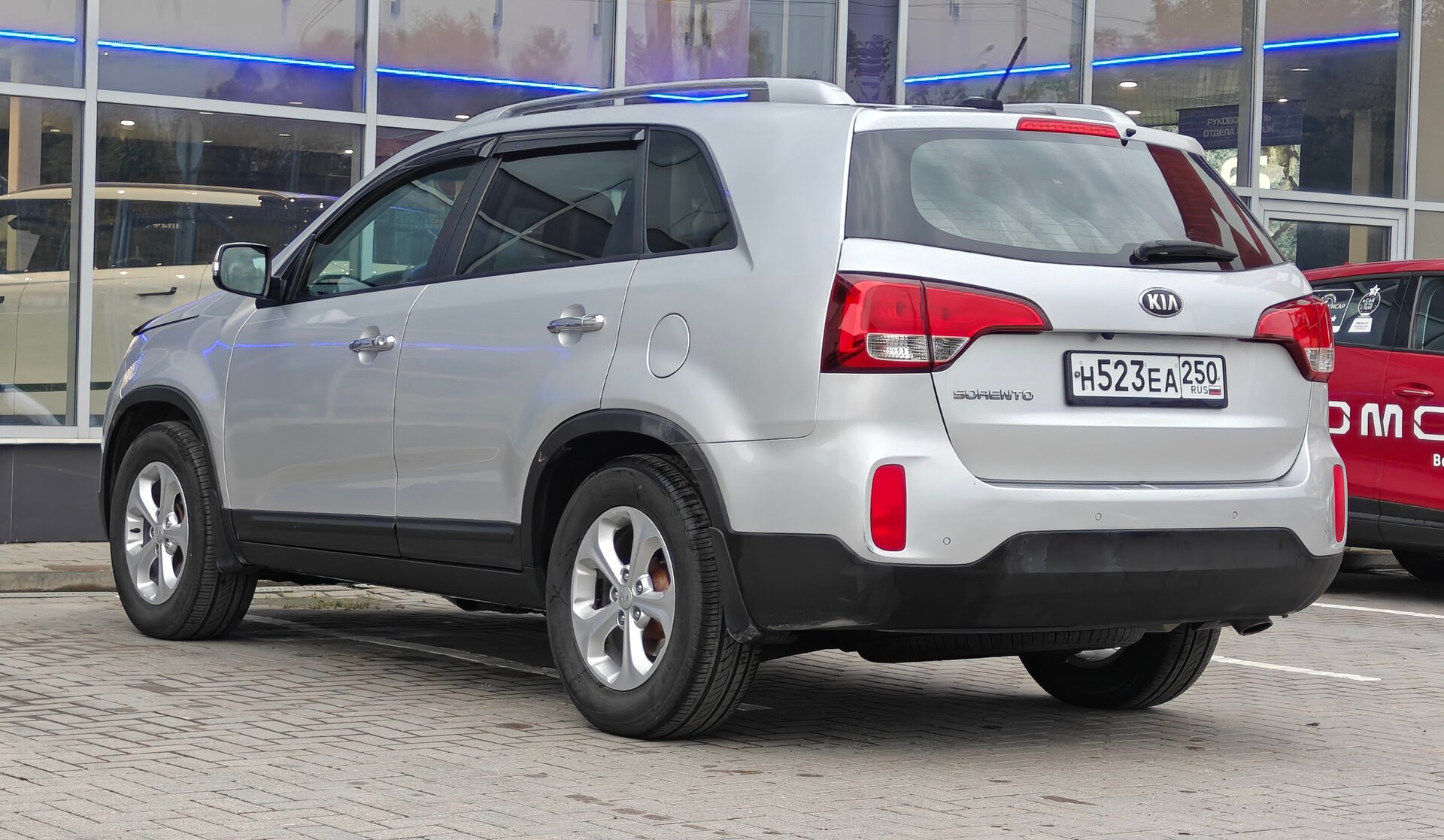 KIA Sorento, II Рестайлинг Комфорт, фото 8