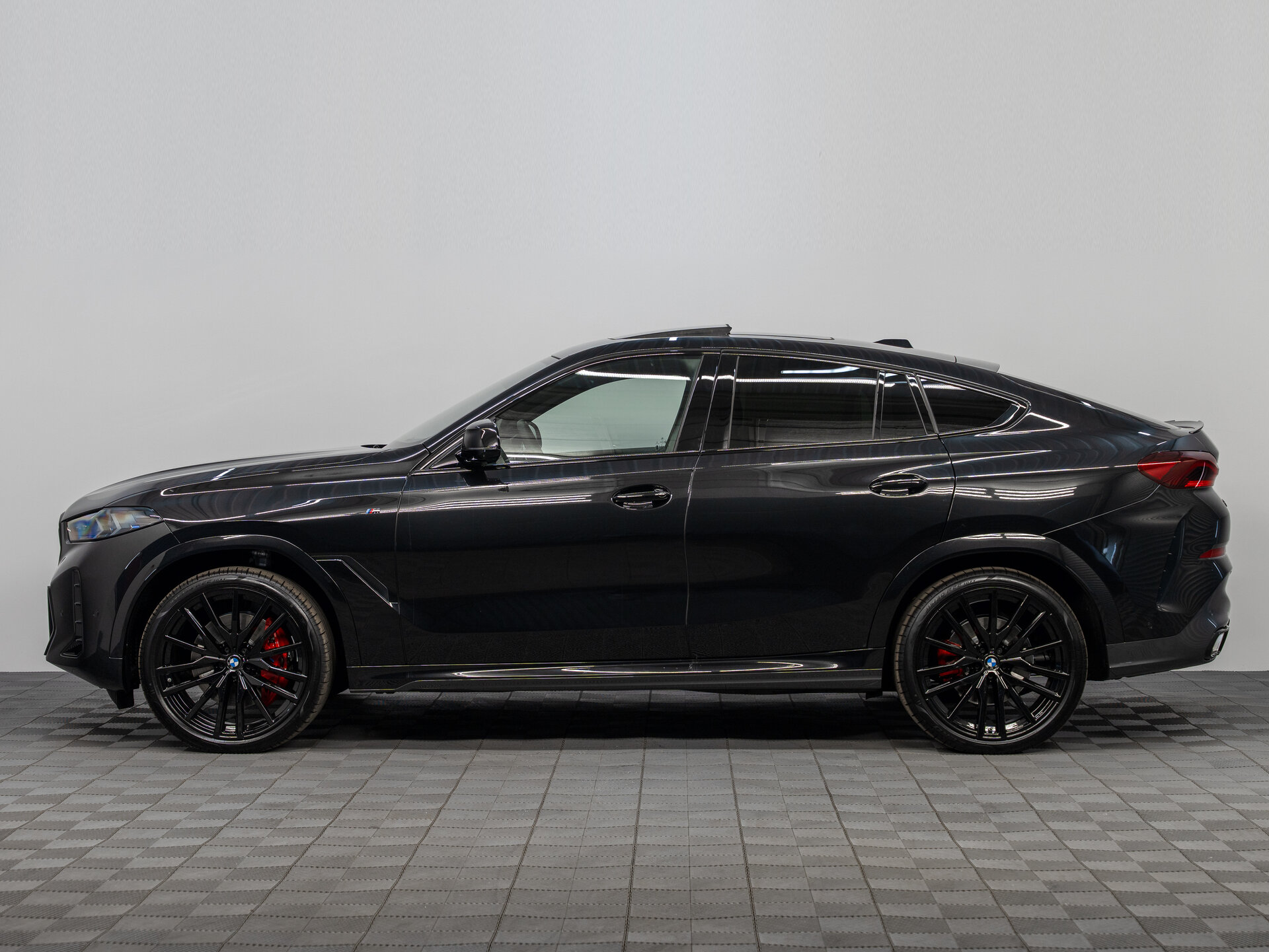 Автомобиль BMW X6 40d 3.0d AT (352 л.с.) 4WD - 6
