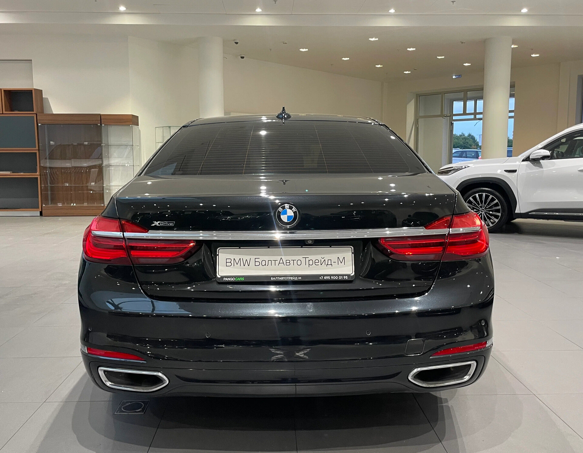 Автомобиль BMW 7 серии 730Ld xDrive 3.0d AT (265 л.с.) 4WD - 5