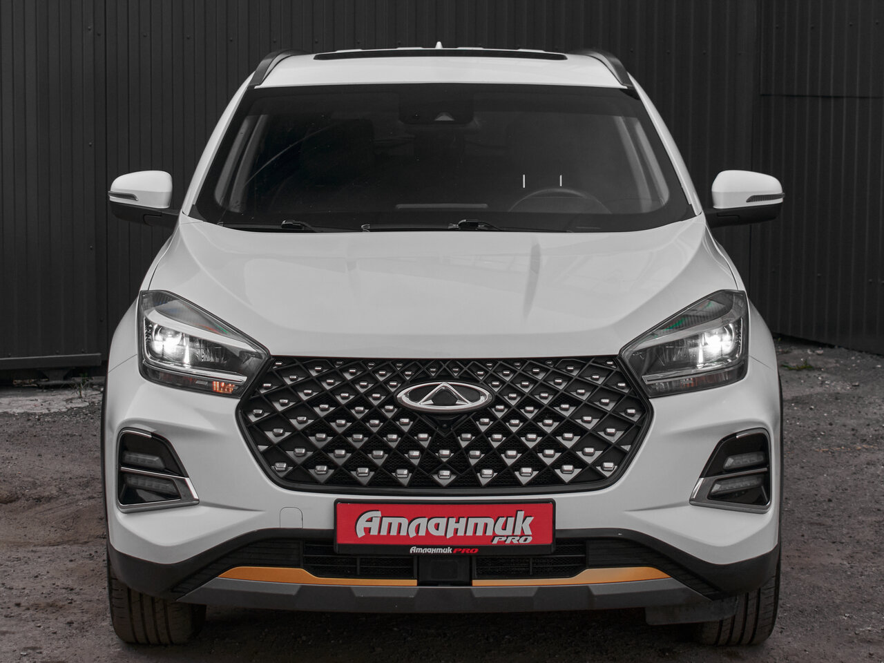 Купить Chery Tiggo 4 Pro 1.5 CVT (147 л.с.), 2023 в Екатеренбурге