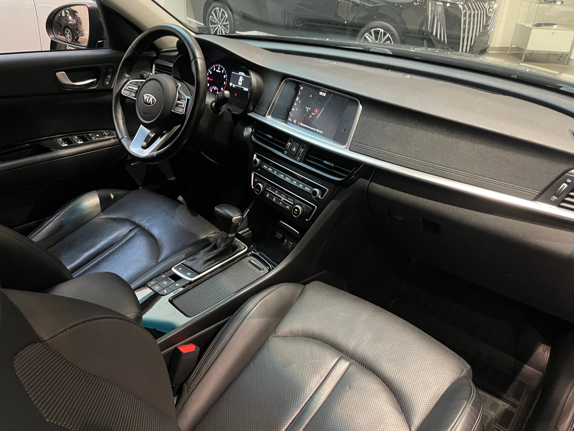 Автомобиль Kia Optima 2.4 AT (188 л.с.) - 11