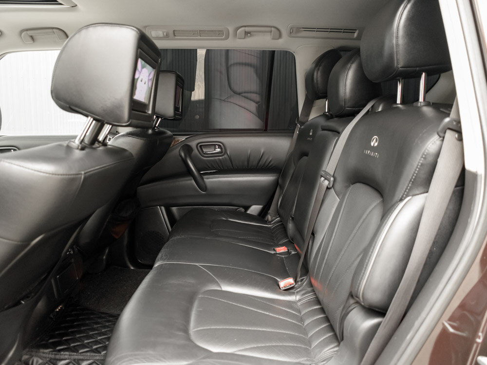 Купить Infiniti QX56 5.6 AT (405 л.с.) 4WD, 2011 в Екатеренбурге