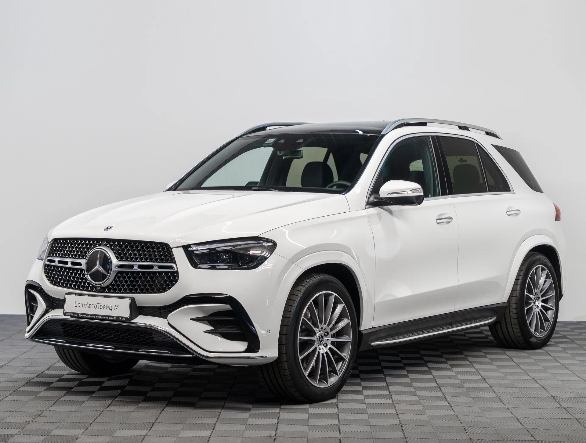 Автомобиль Mercedes-Benz GLE 450 3.0 AT (381 л.с.) 4WD - 1