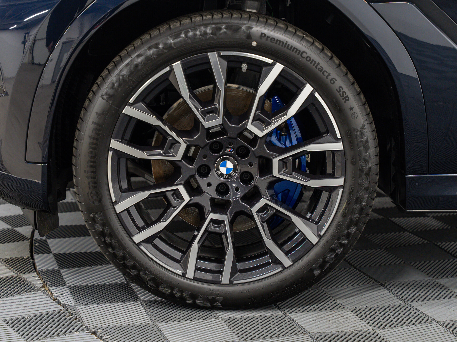 Автомобиль BMW X6 40i 3.0 AT (381 л.с.) 4WD - 3