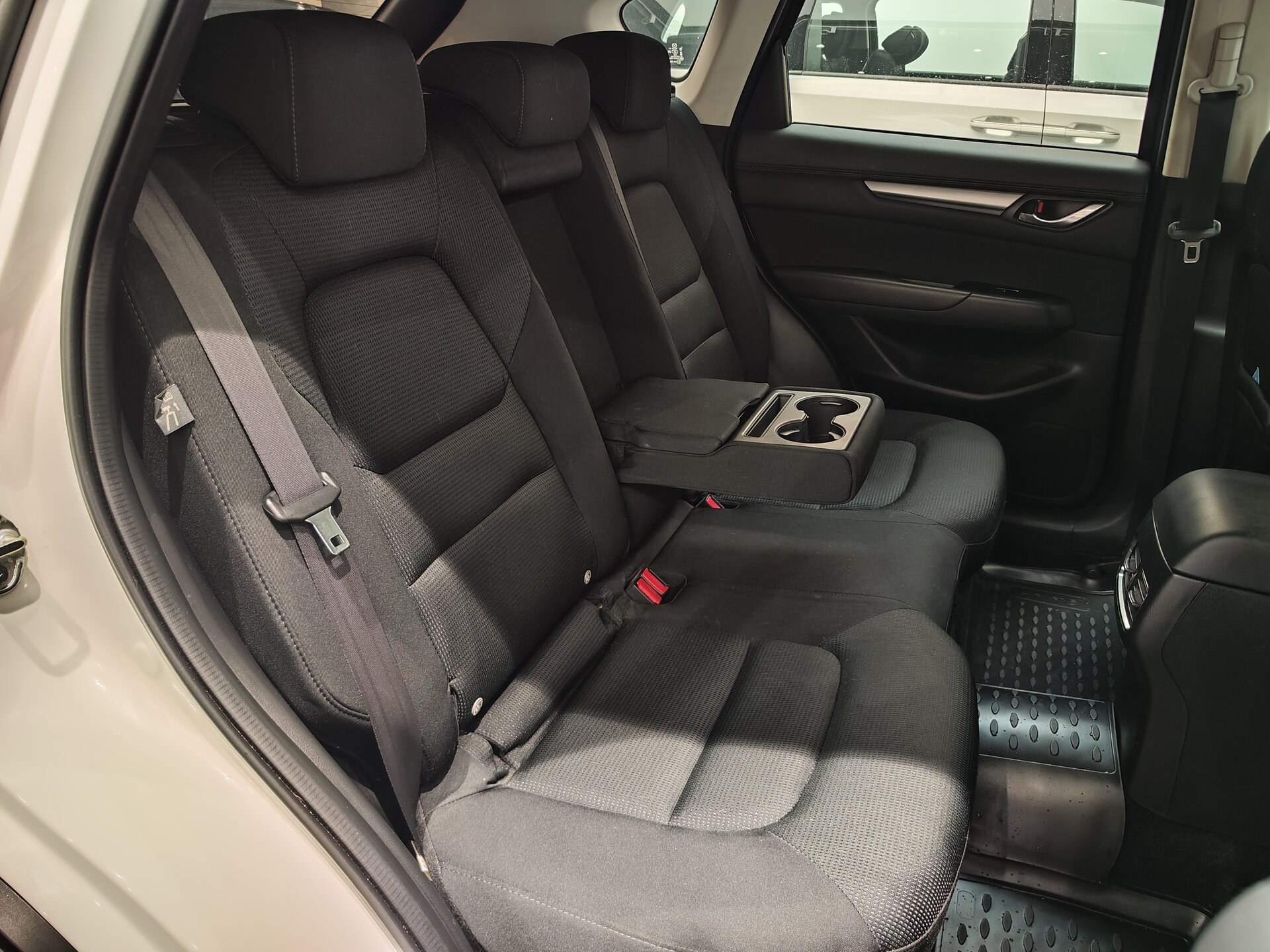 Автомобиль Mazda CX-5 2.0 AT (150 л.с.) - 11