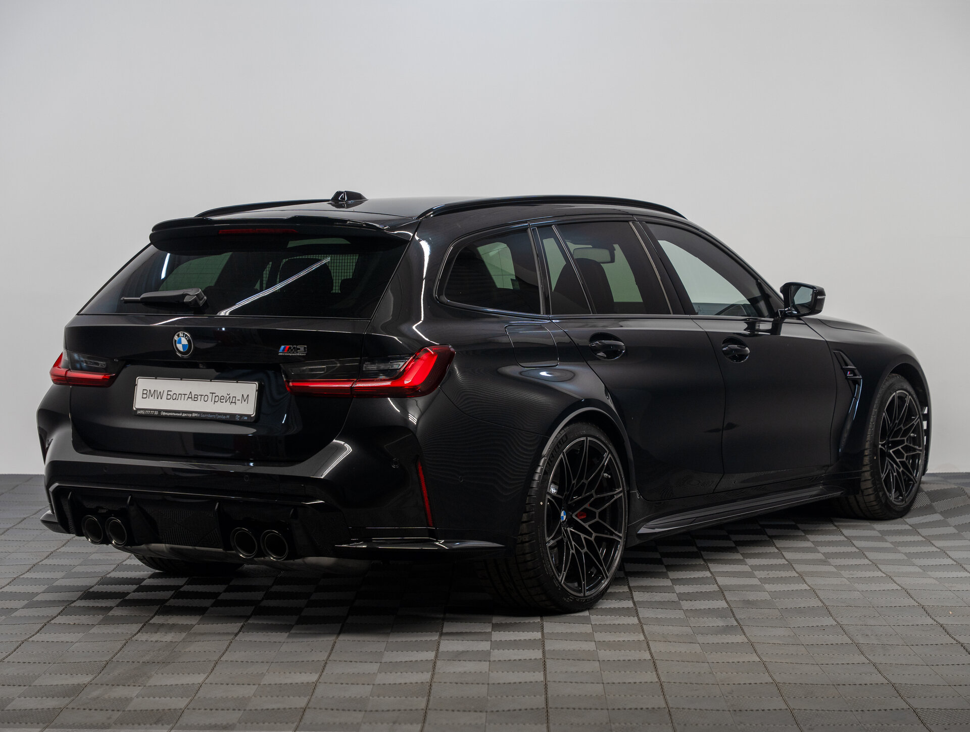 Автомобиль BMW M3 Competition Package 3.0 AT (530 л.с.) 4WD - 5