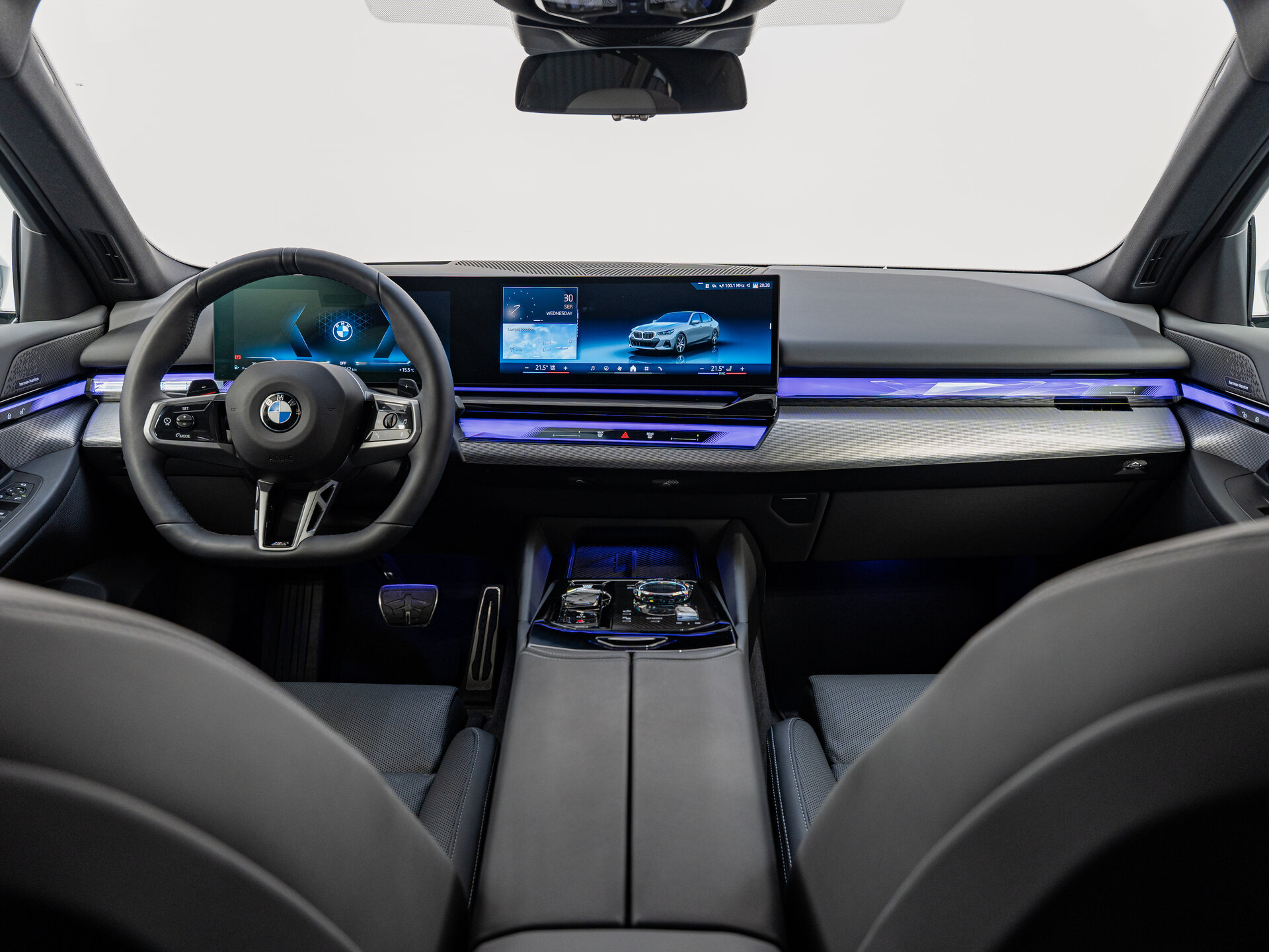 Автомобиль BMW 5 серии 530i xDrive 2.0 AT (258 л.с.) 4WD - 14