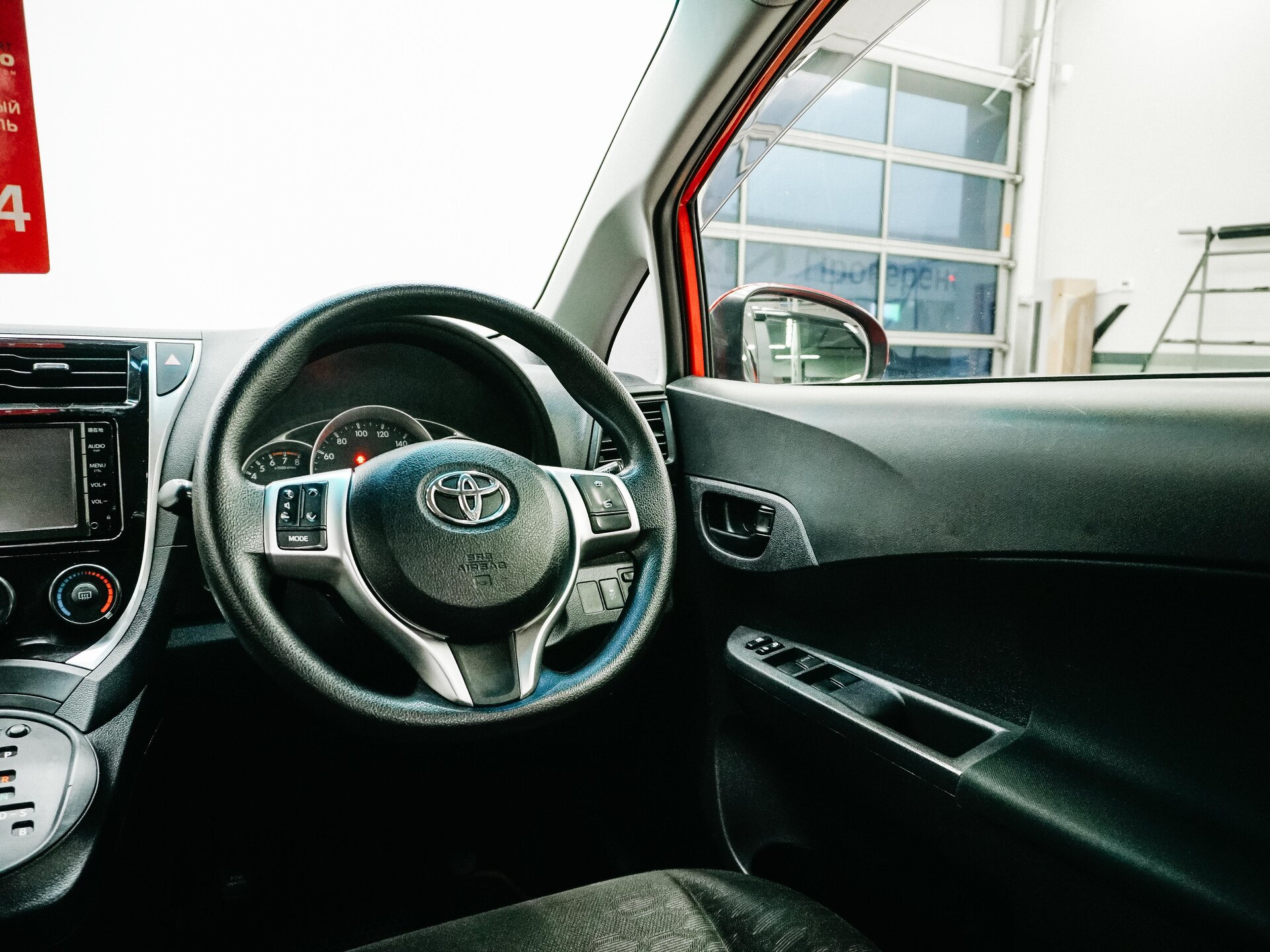Toyota Ractis 2015 14