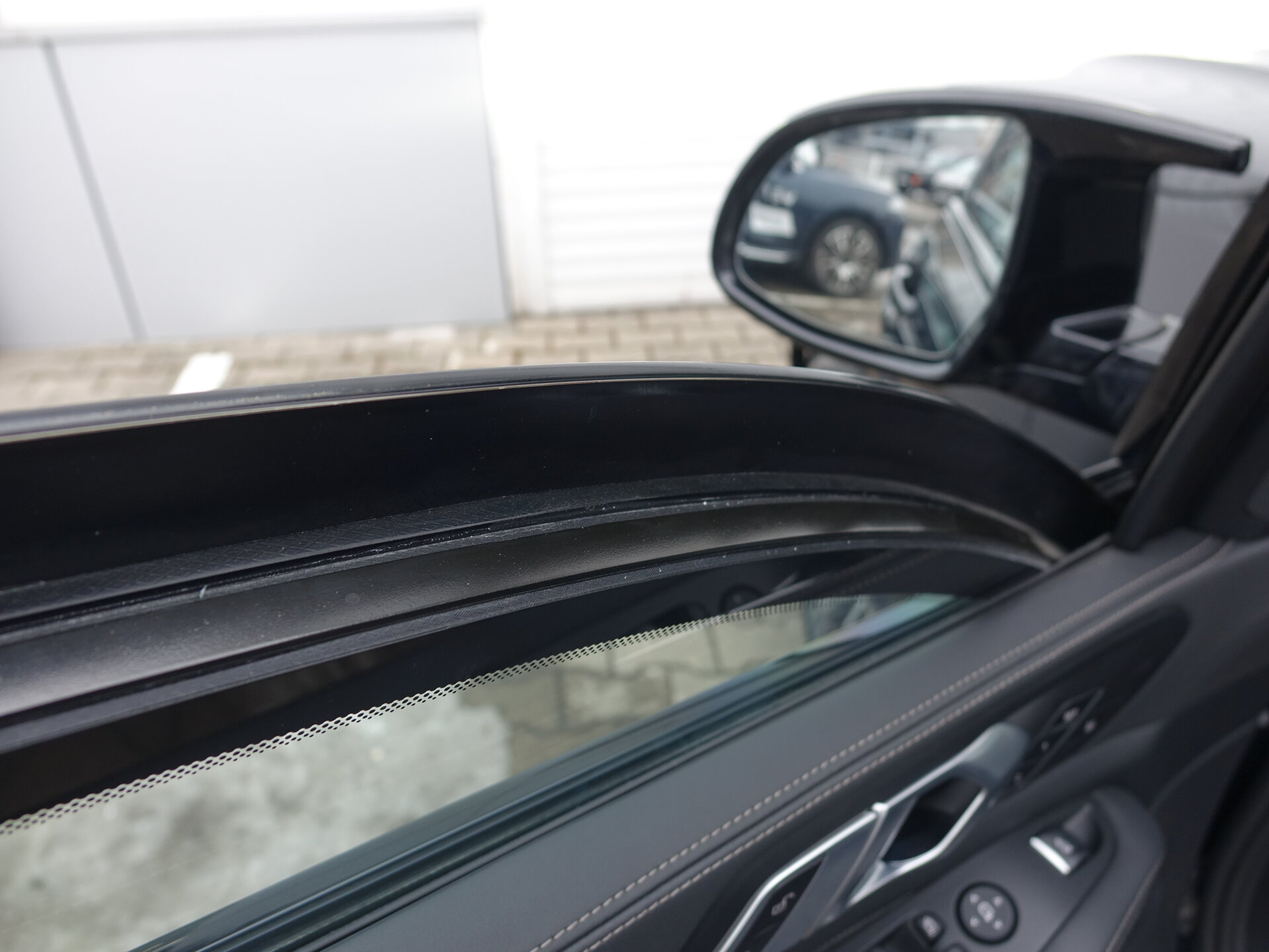 Автомобиль BMW X5 M60i 4.4 AT (530 л.с.) 4WD - 9