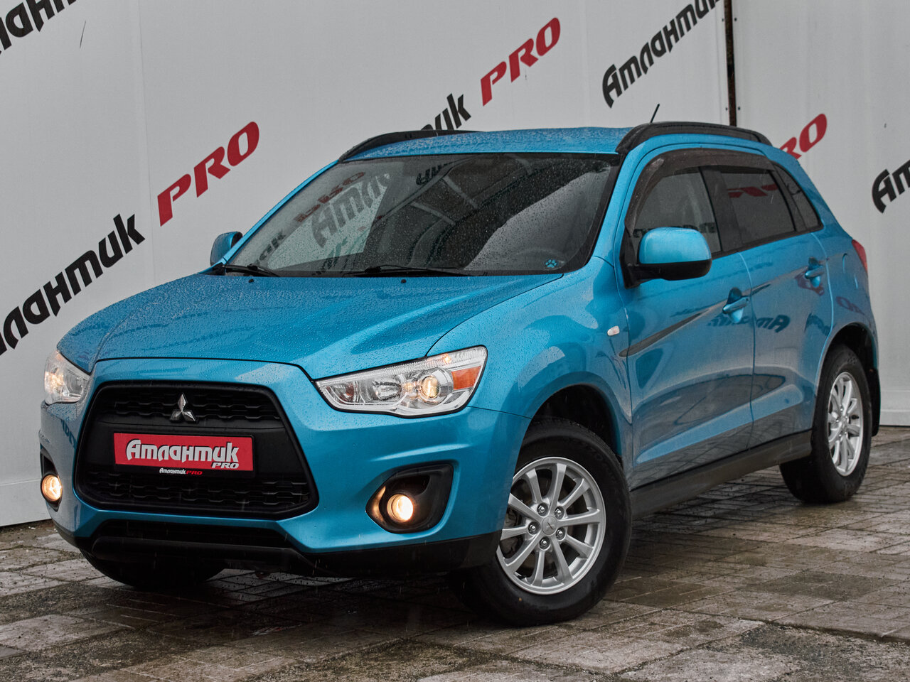 Купить Mitsubishi ASX 1.8 CVT (140 л.с.), 2014 в Екатеренбурге