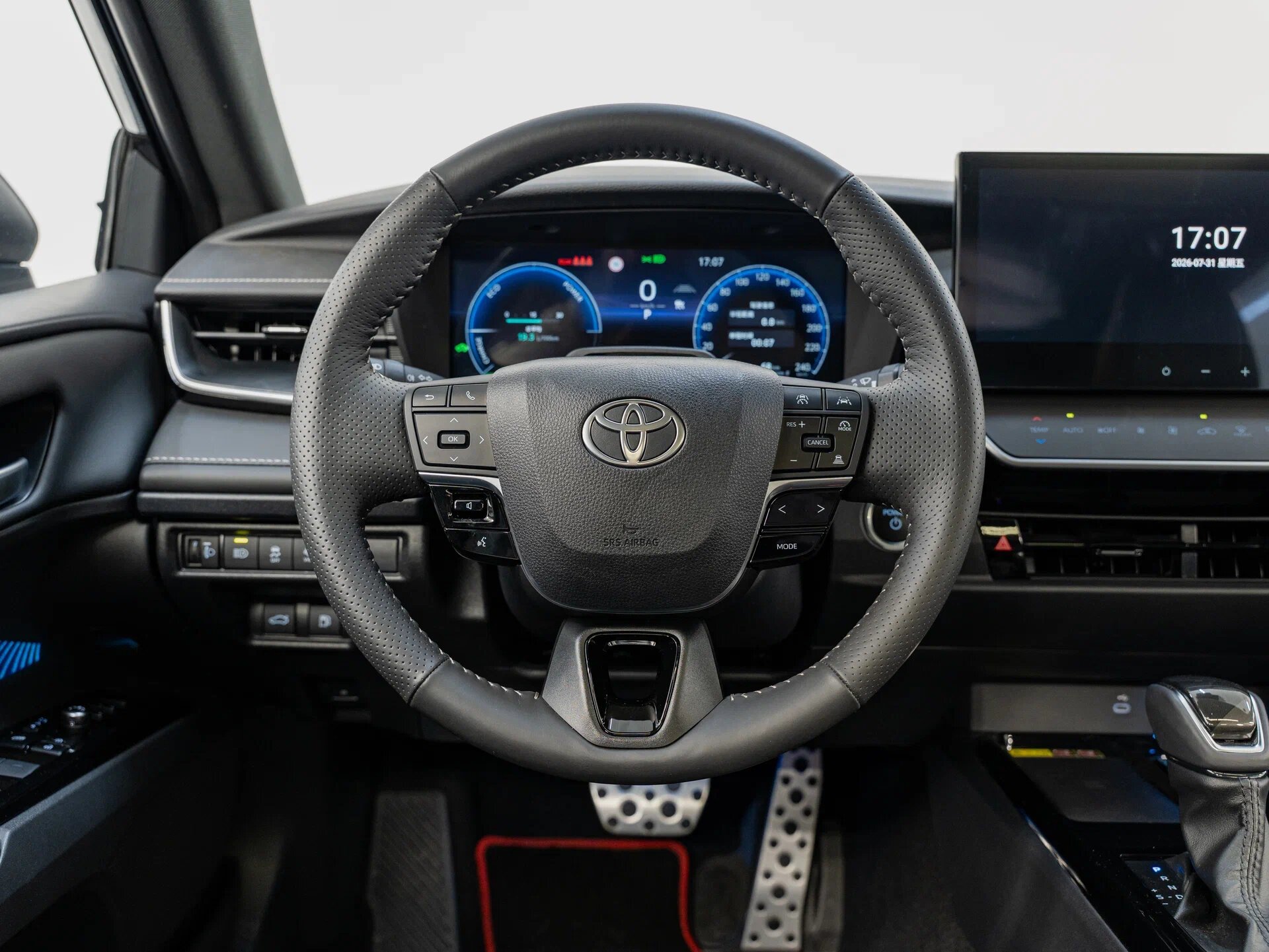 Автомобиль Toyota Camry 2.0hyb CVT (197 л.с.) - 13