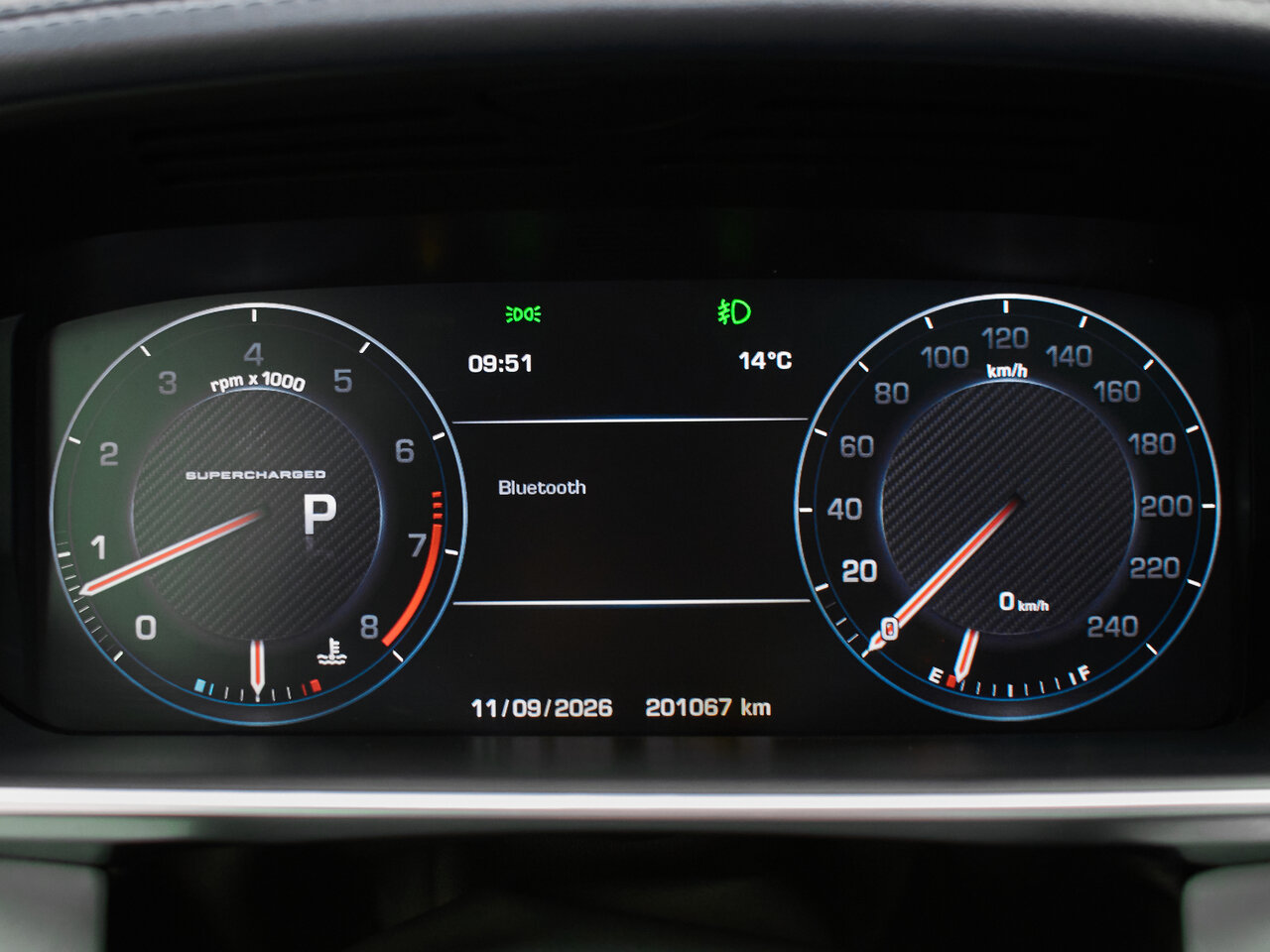 Купить Land Rover Range Rover 5.0 AT (510 л.с.) 4WD, 2013 в Екатеренбурге