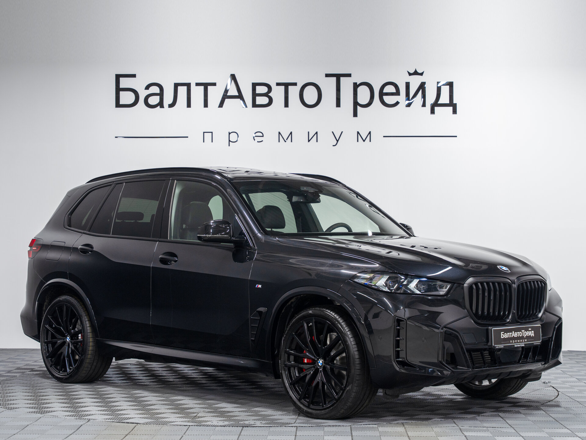 Автомобиль BMW X5 30d 3.0d AT (286 л.с.) 4WD - 5