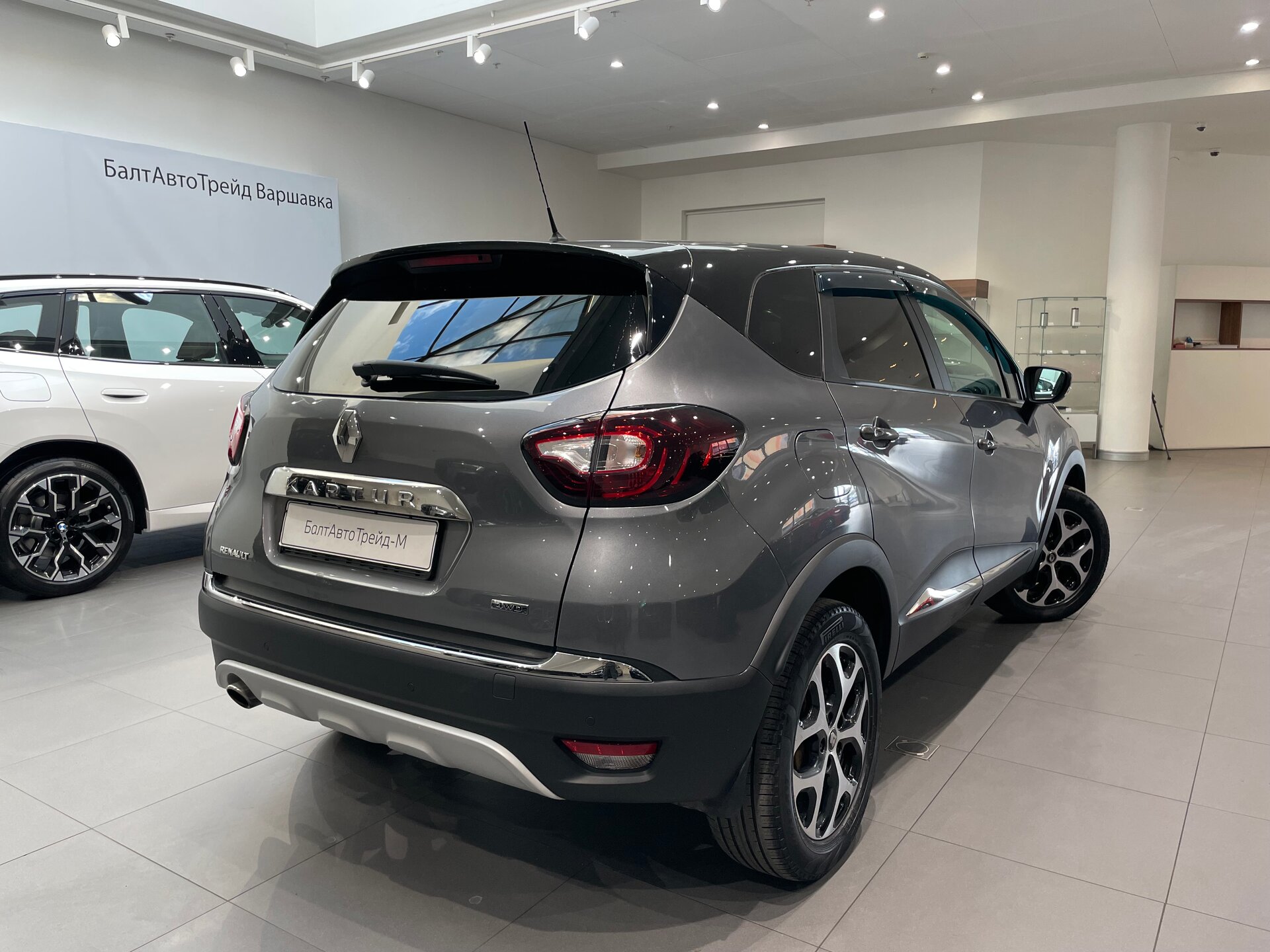 Автомобиль Renault Kaptur 2.0 AT (143 л.с.) 4WD - 6