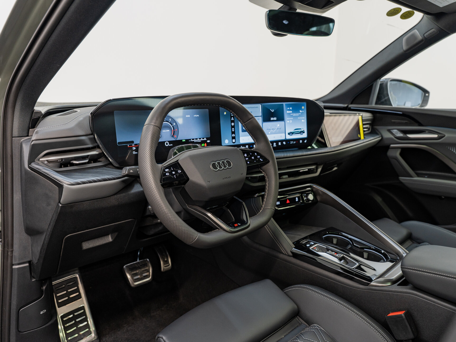 Автомобиль Audi Q5 L 2.0 AMT (272 л.с.) 4WD - 9