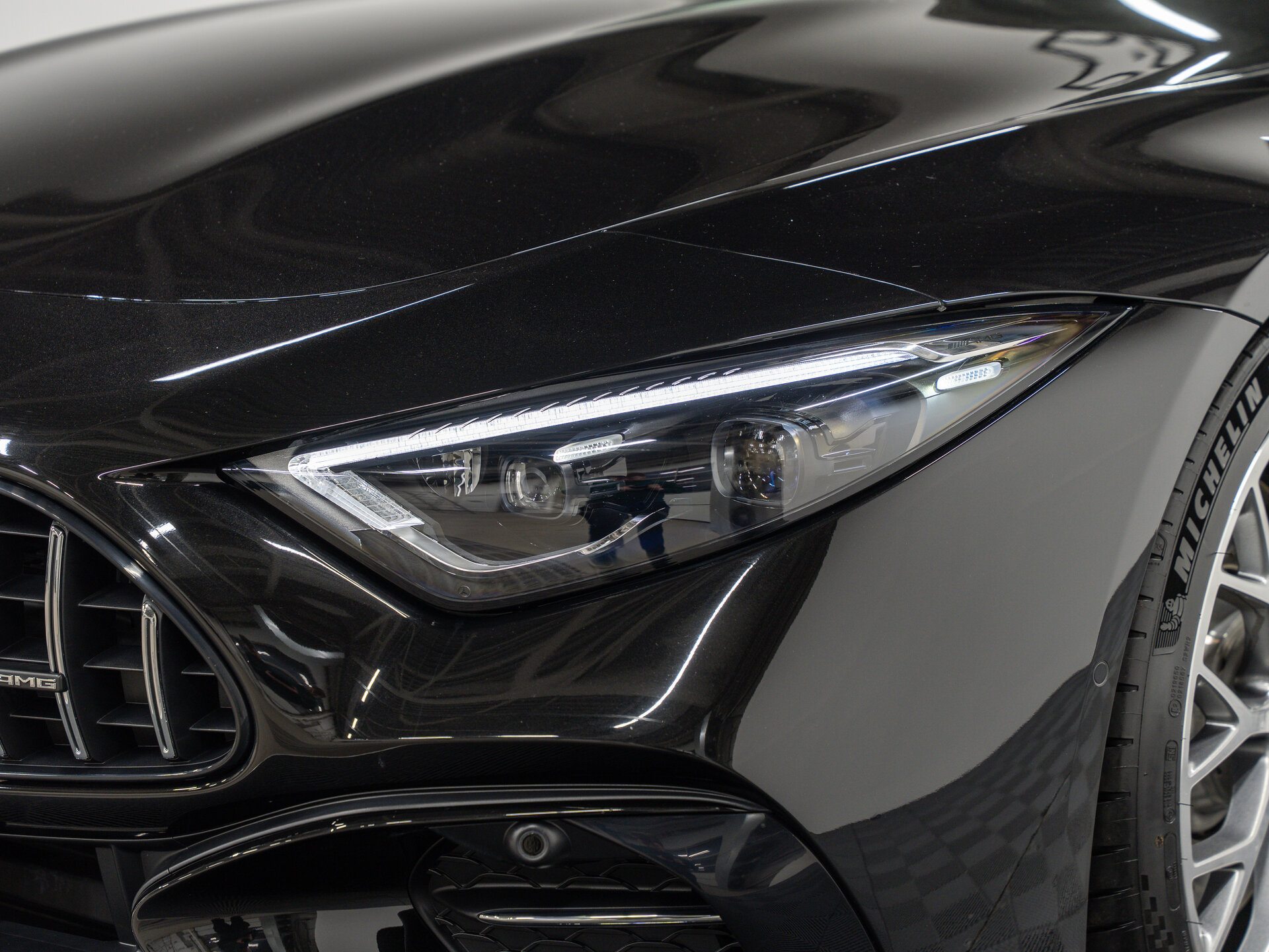 Автомобиль Mercedes-Benz SL-Класс AMG 43 AMG 2.0 AT (381 л.с.) - 3