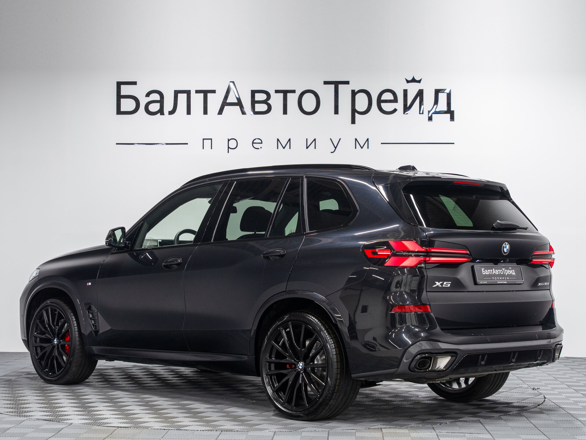 Автомобиль BMW X5 30d 3.0d AT (286 л.с.) 4WD - 10