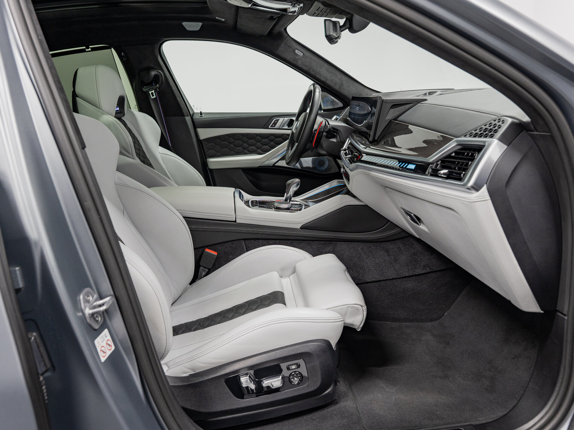 Автомобиль BMW X6 M Competition 4.4 AT (625 л.с.) 4WD - 13