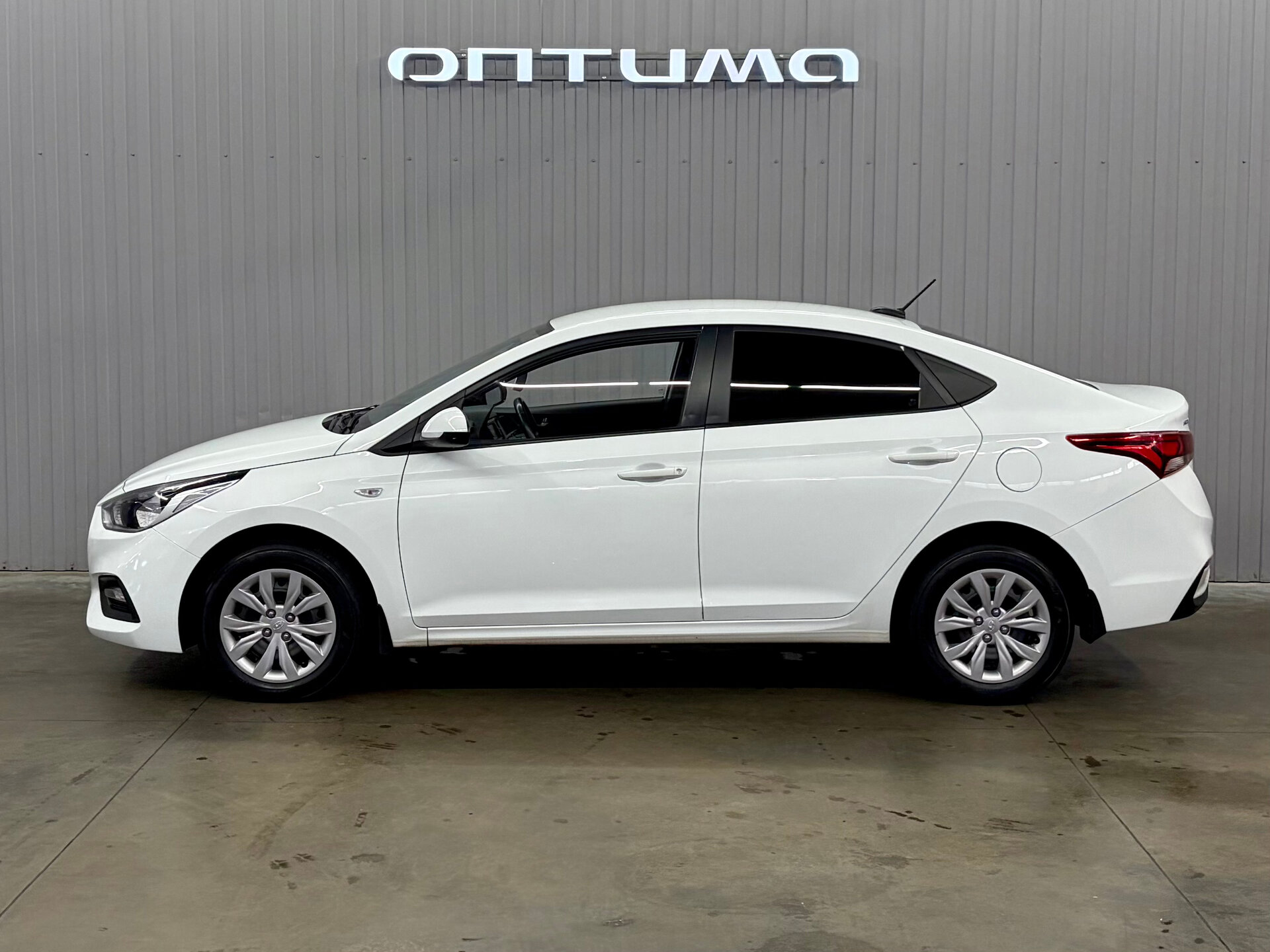 Hyundai Solaris 