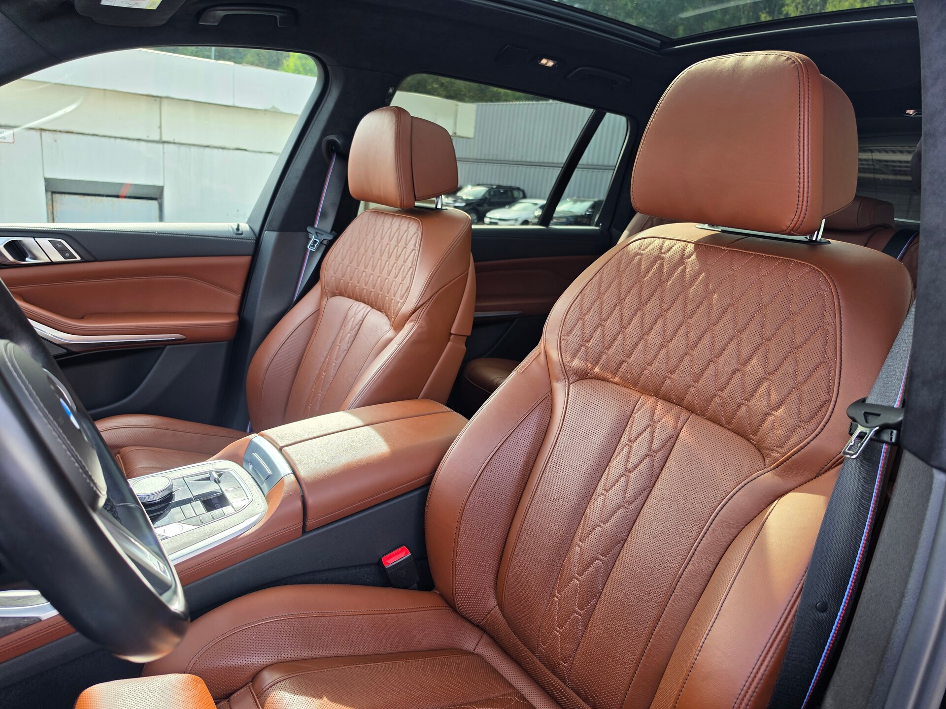 Автомобиль BMW X7 40d 3.0d AT (340 л.с.) 4WD - 6