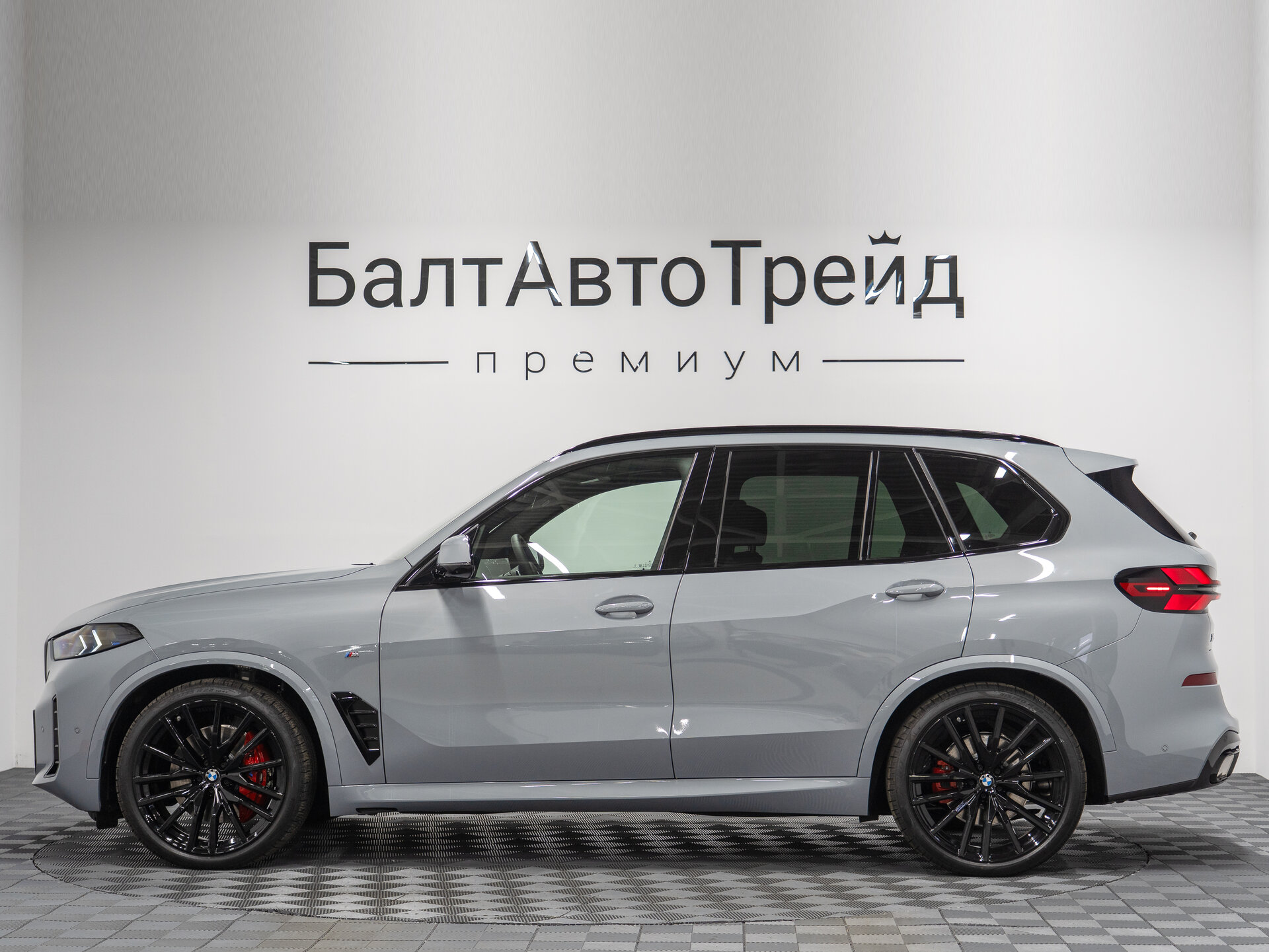Автомобиль BMW X5 30d 3.0d AT (286 л.с.) 4WD - 11
