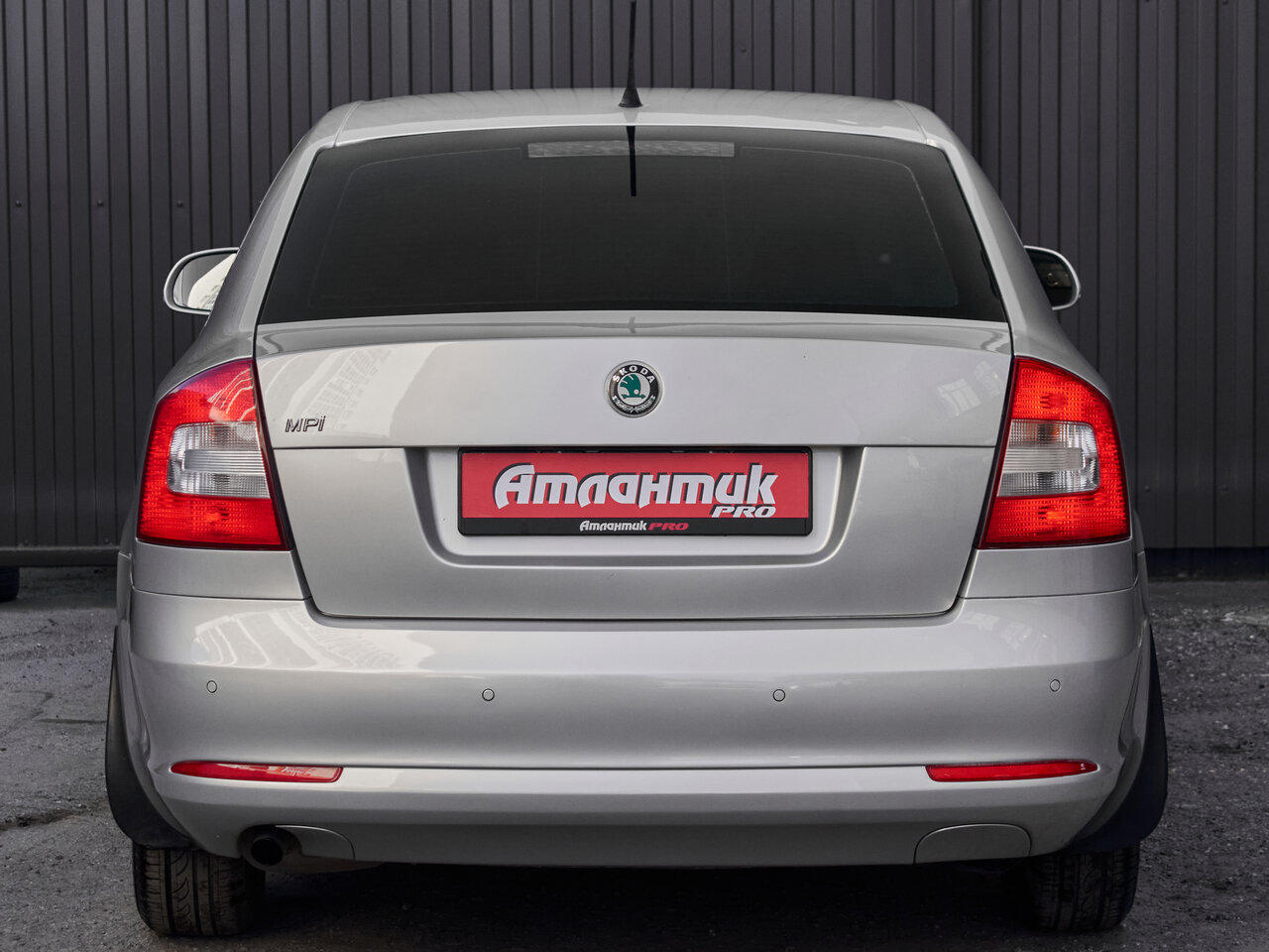 Купить Skoda Octavia 1.6 MT (102 л.с.), 2013 в Екатеренбурге