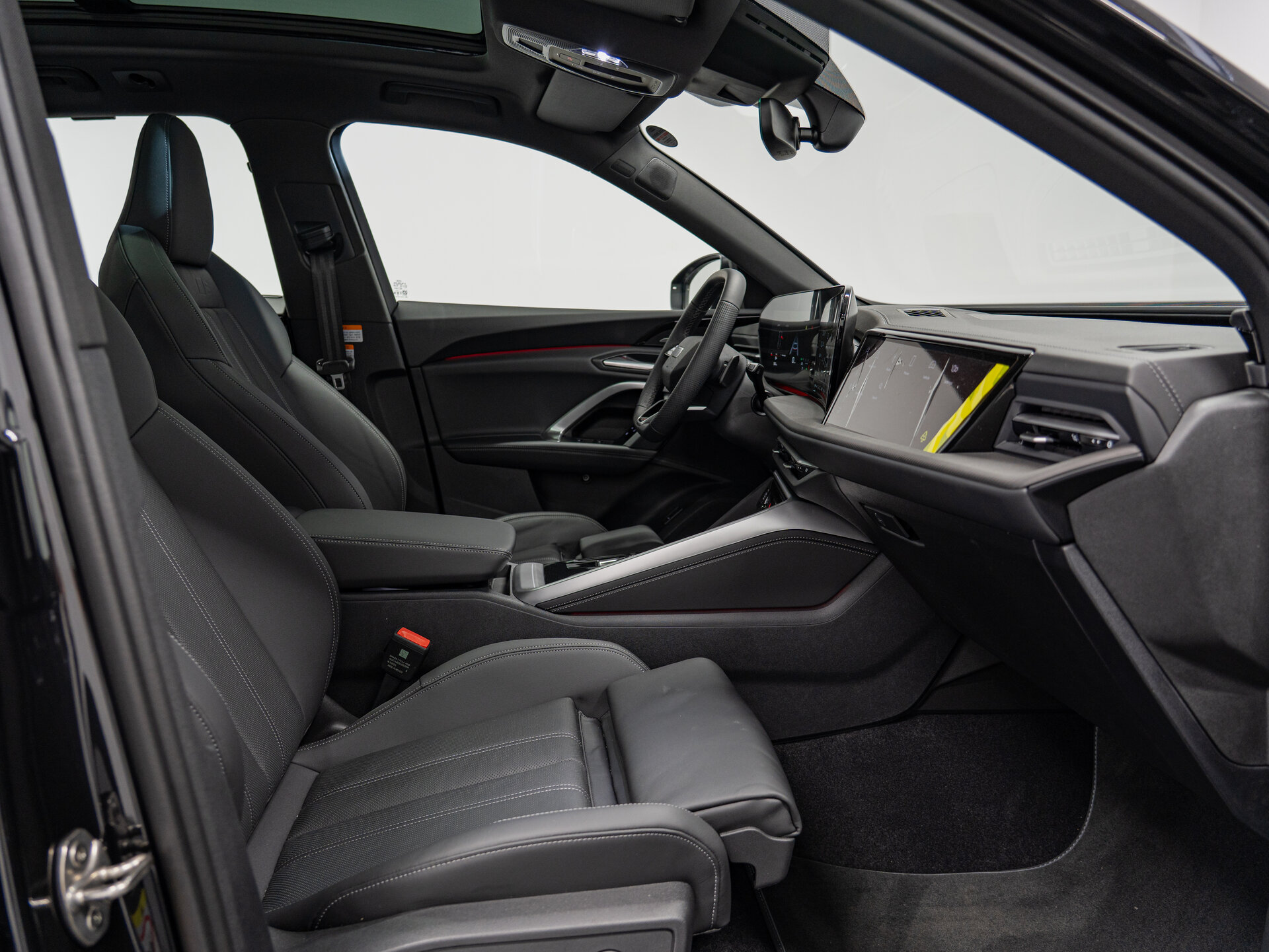 Автомобиль Audi Q5 40 TDI 2.0d AMT (204 л.с.) 4WD - 13