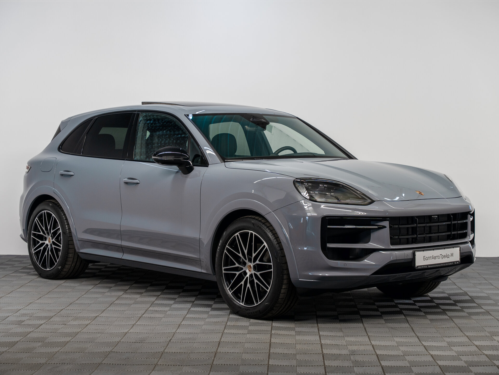 Автомобиль Porsche Cayenne 3.0 AT (353 л.с.) 4WD - 3