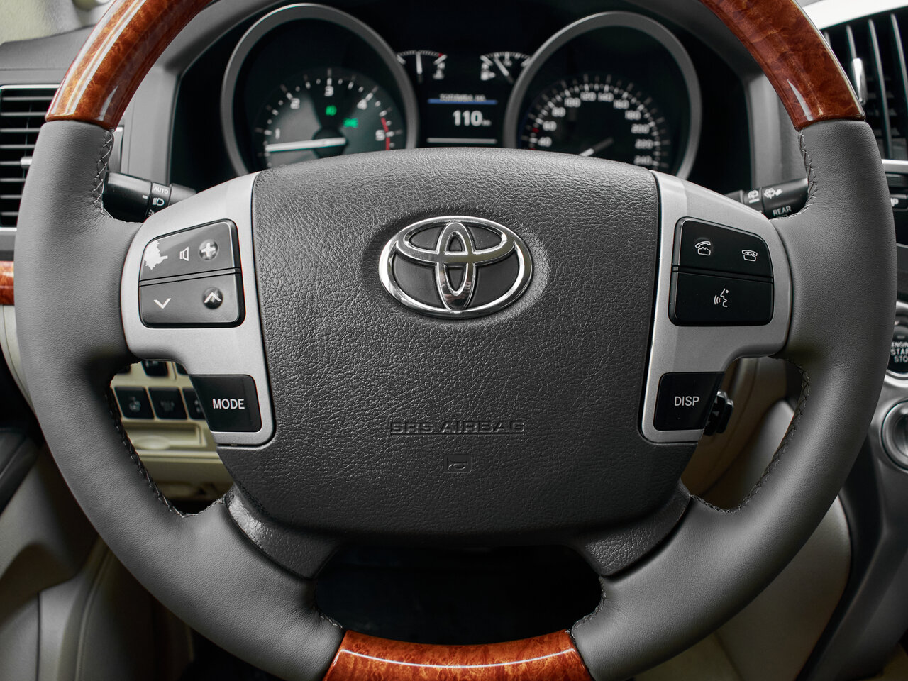 Купить Toyota Land Cruiser 4.5d AT (235 л.с.) 4WD, 2012 в Екатеренбурге