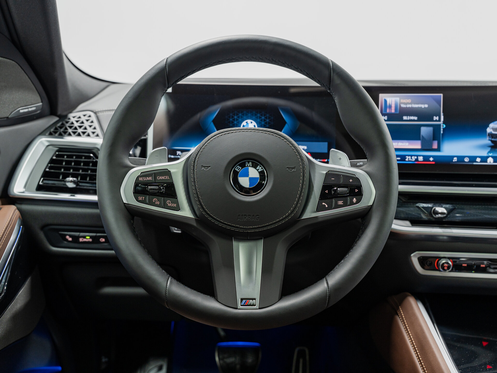 Автомобиль BMW X6 40i 3.0 AT (381 л.с.) 4WD - 16